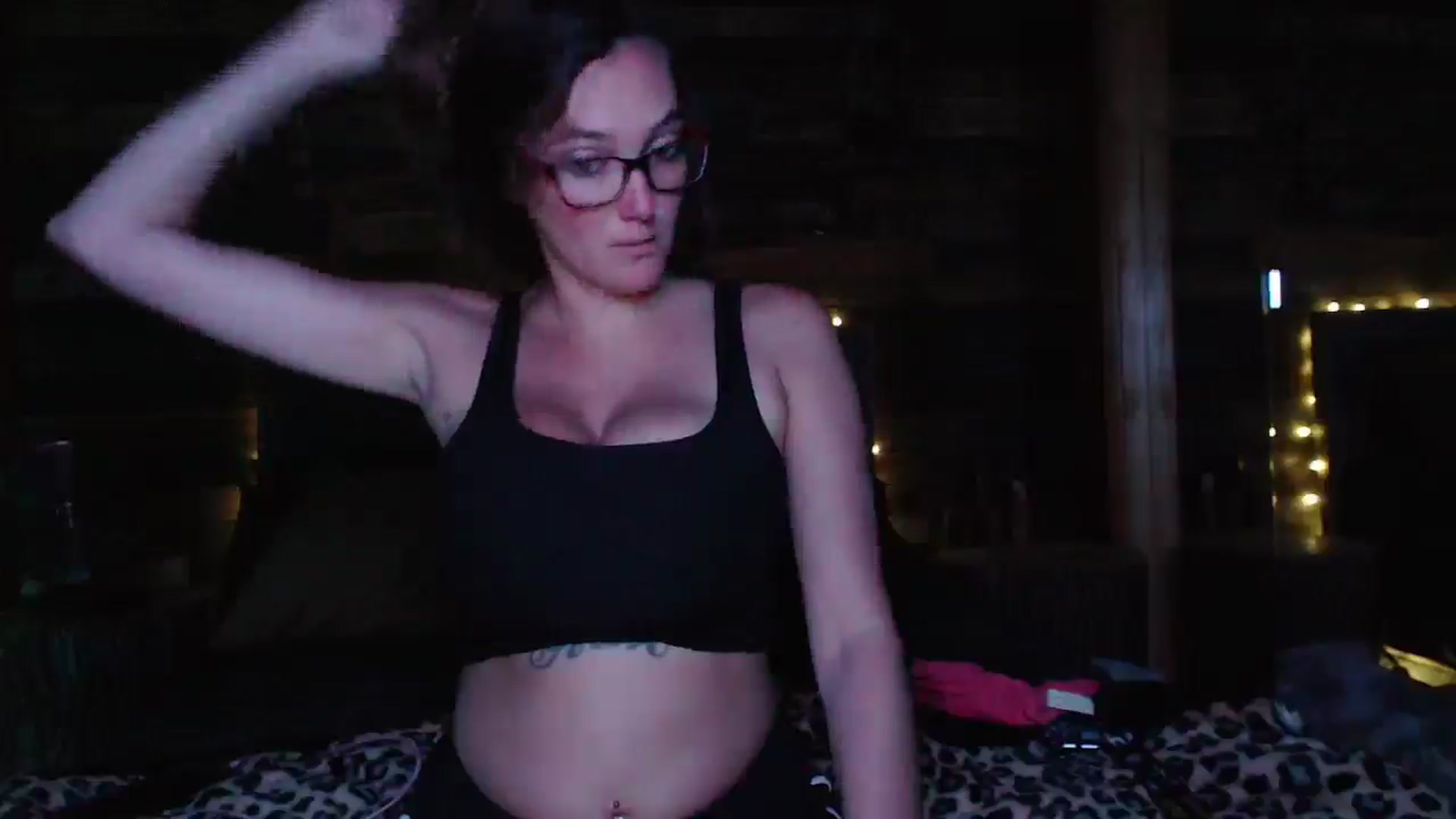 Gallery image thumbnail from TrueHalo's myfreecams stream on, 06/19/2025, 18:54 image 15 of 20