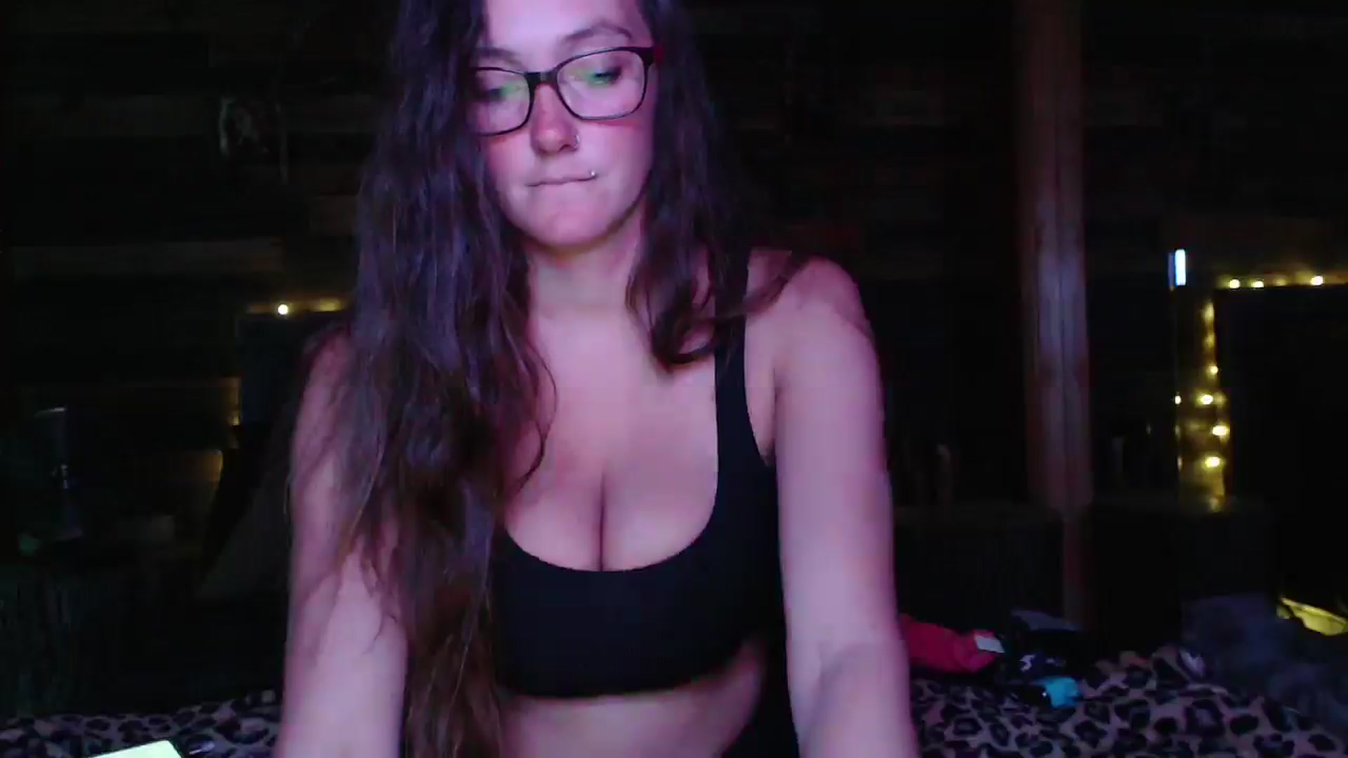 Gallery image thumbnail from TrueHalo's myfreecams stream on, 06/19/2025, 18:54 image 10 of 20
