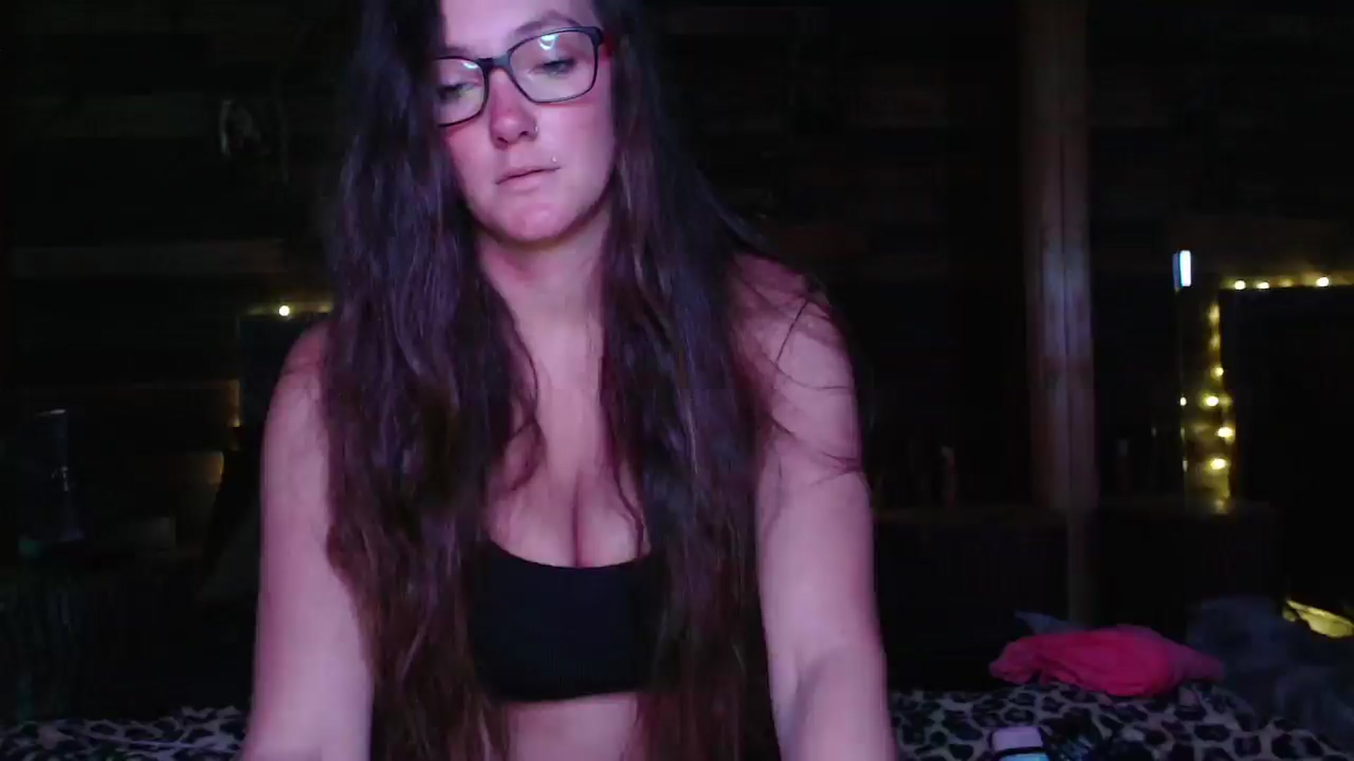 Gallery image thumbnail from TrueHalo's myfreecams stream on, 06/19/2025, 18:54 image 18 of 20