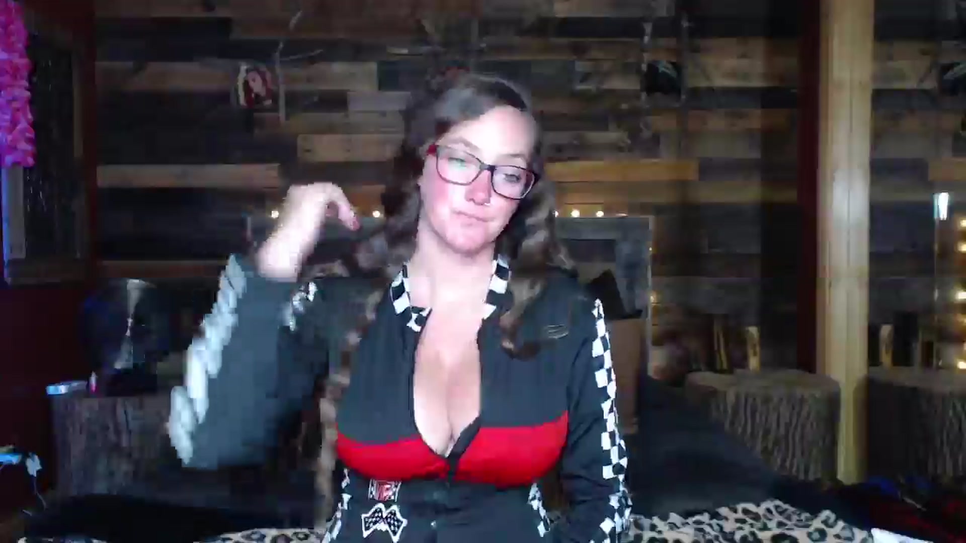 Gallery image thumbnail from TrueHalo's myfreecams stream on, 06/28/2025, 18:20 image 11 of 20