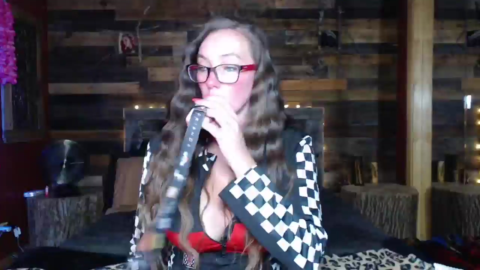 Gallery image thumbnail from TrueHalo's myfreecams stream on, 06/28/2025, 18:20 image 18 of 20