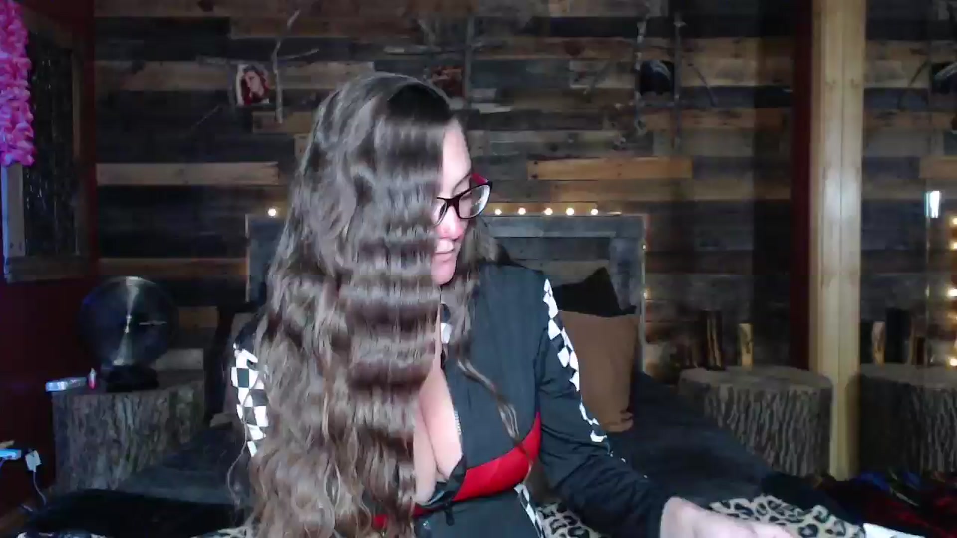Gallery image thumbnail from TrueHalo's myfreecams stream on, 06/28/2025, 18:20 image 12 of 20