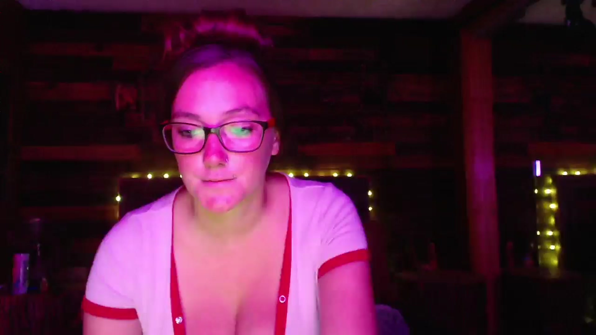Gallery image thumbnail from TrueHalo's myfreecams stream on, 07/09/2025, 17:14 image 20 of 20