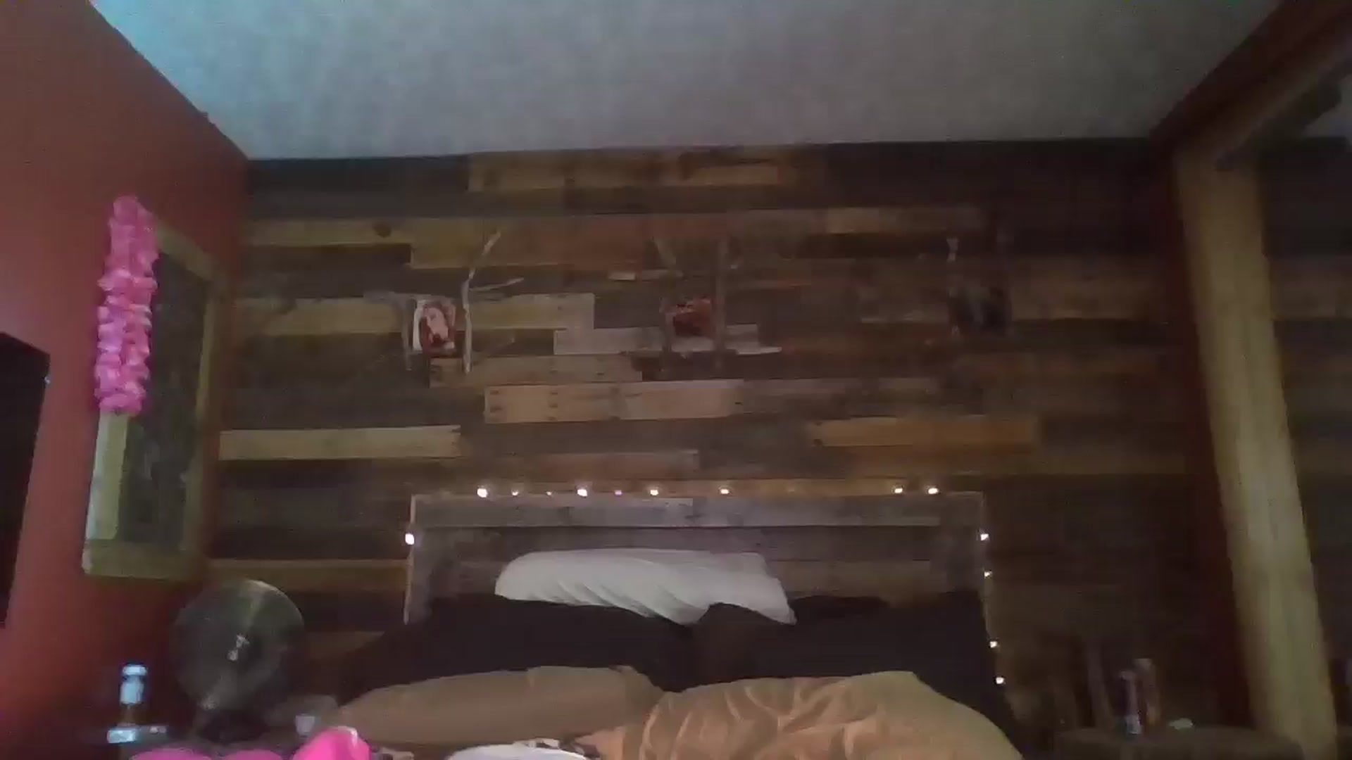 Gallery image thumbnail from TrueHalo's myfreecams stream on, 07/11/2025, 14:16 image 1 of 20