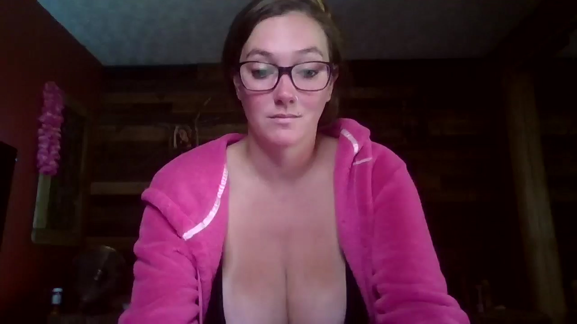 Gallery image thumbnail from TrueHalo's myfreecams stream on, 07/11/2025, 14:16 image 17 of 20