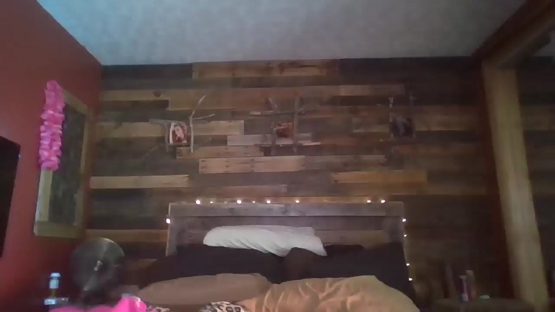 Gallery image thumbnail from TrueHalo's myfreecams stream on, 07/11/2025, 14:16 image 4 of 20