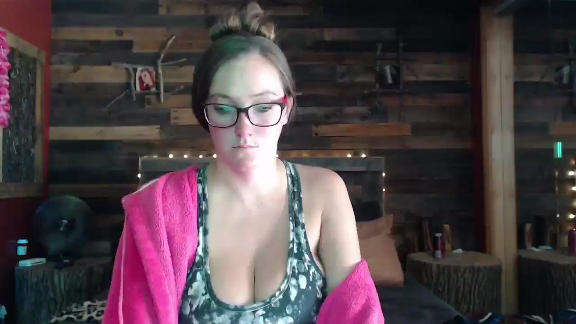 Gallery image thumbnail from TrueHalo's myfreecams stream on, 07/11/2025, 19:13 image 12 of 20