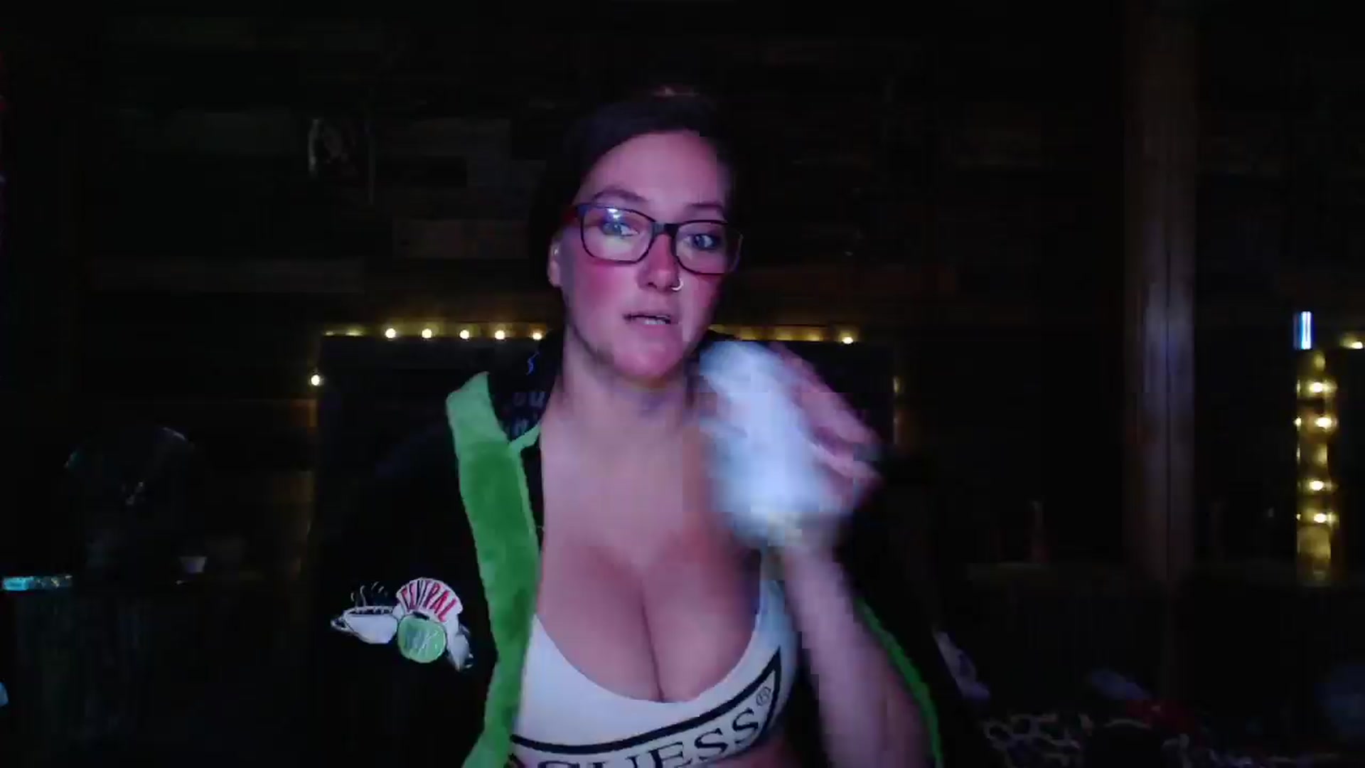 Gallery image thumbnail from TrueHalo's myfreecams stream on, 07/23/2025, 18:33 image 19 of 20