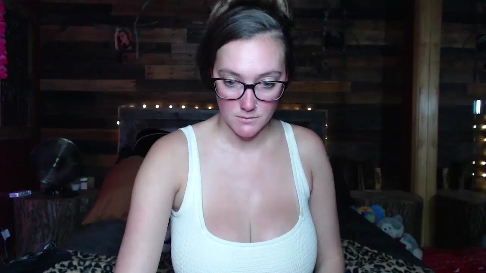 Gallery image thumbnail from TrueHalo's myfreecams stream on, 07/24/2025, 17:21 image 20 of 20