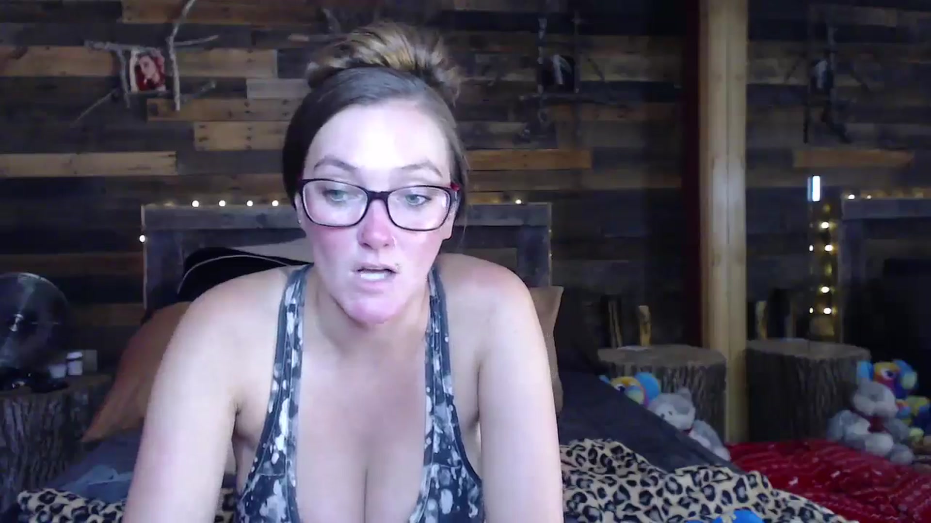 Gallery image thumbnail from TrueHalo's myfreecams stream on, 07/24/2025, 20:23 image 9 of 20