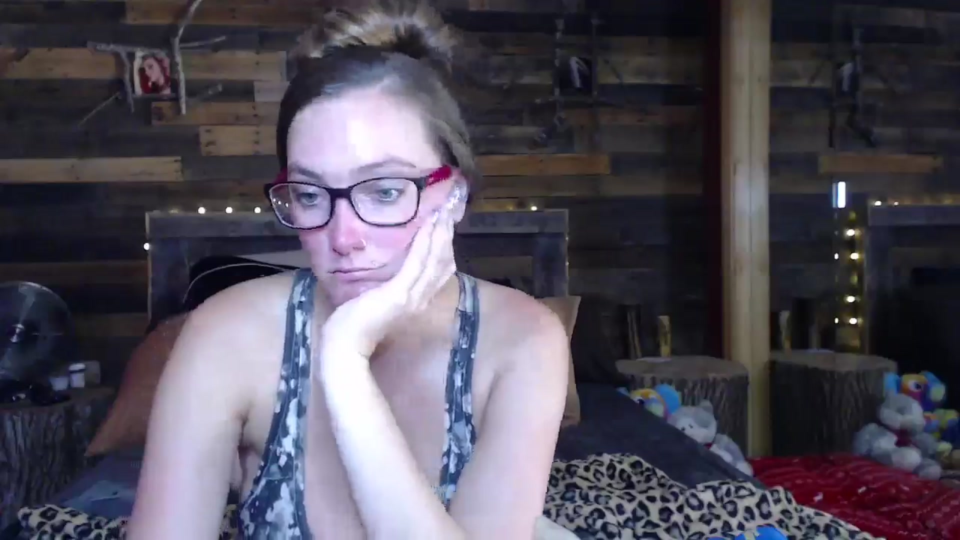 Gallery image thumbnail from TrueHalo's myfreecams stream on, 07/24/2025, 20:23 image 7 of 20