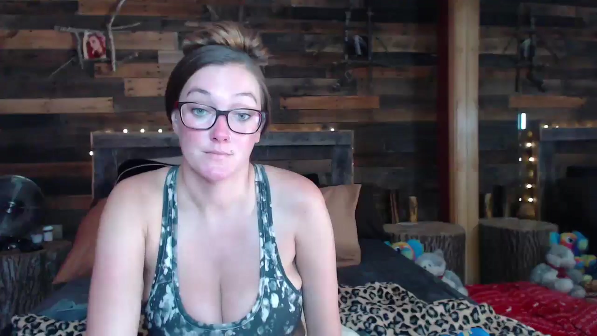Gallery image thumbnail from TrueHalo's myfreecams stream on, 07/24/2025, 20:23 image 10 of 20