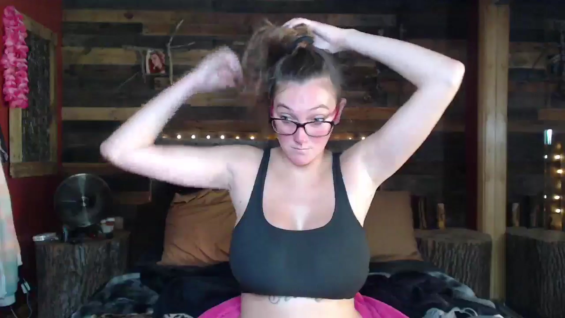 Gallery image thumbnail from TrueHalo's myfreecams stream on, 08/07/2025, 15:13 image 19 of 20