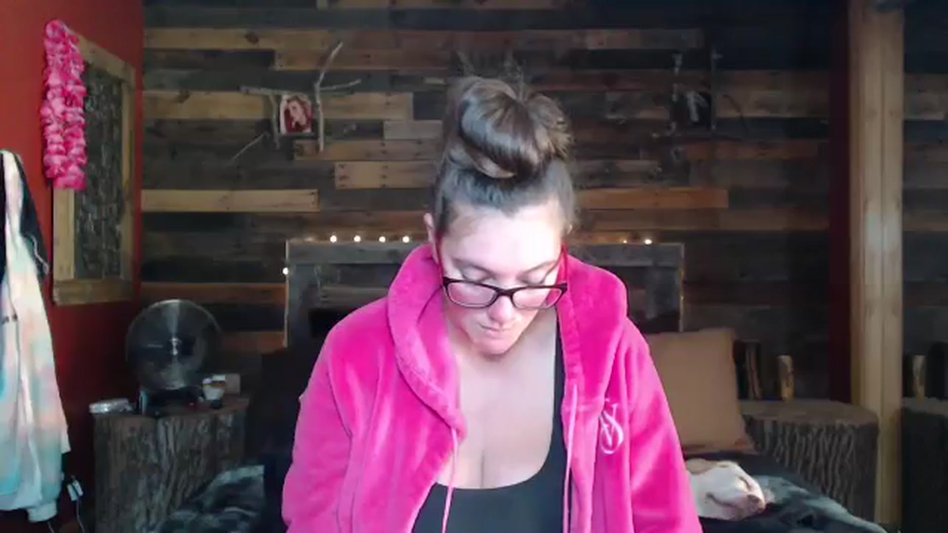 Gallery image thumbnail from TrueHalo's myfreecams stream on, 08/07/2025, 16:06 image 15 of 20