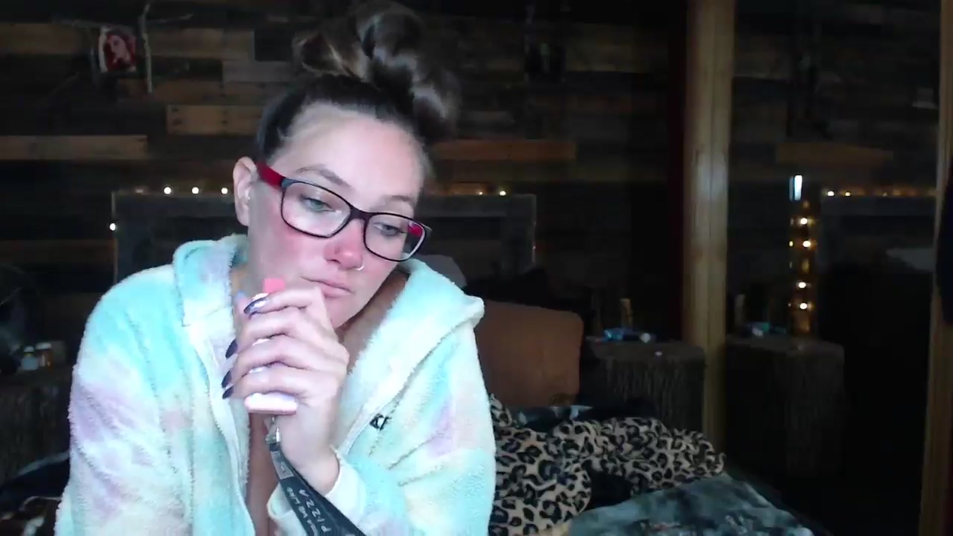 Gallery image thumbnail from TrueHalo's myfreecams stream on, 08/09/2025, 20:31 image 8 of 20