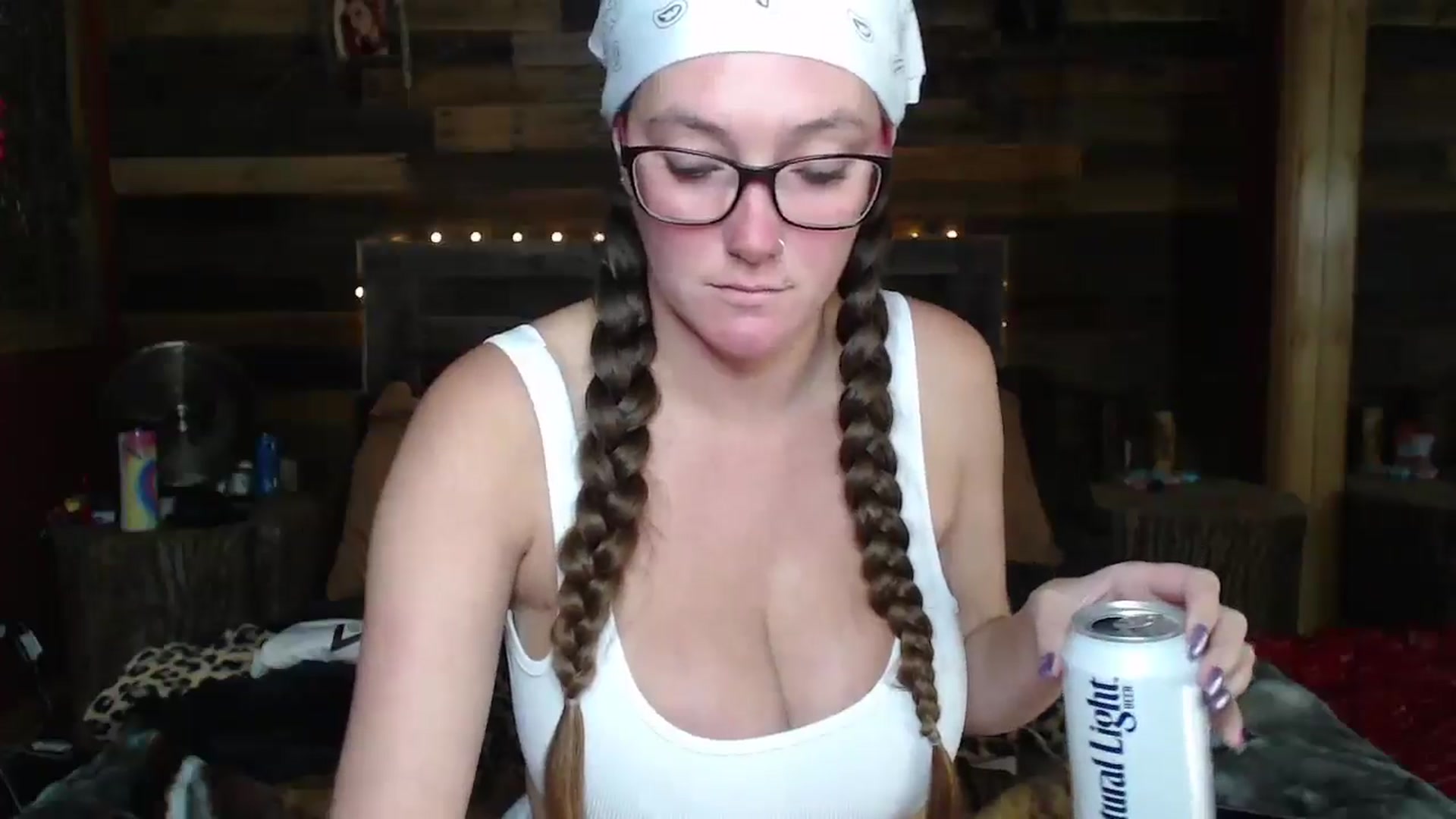 Gallery image thumbnail from TrueHalo's myfreecams stream on, 08/14/2025, 20:41 image 18 of 20