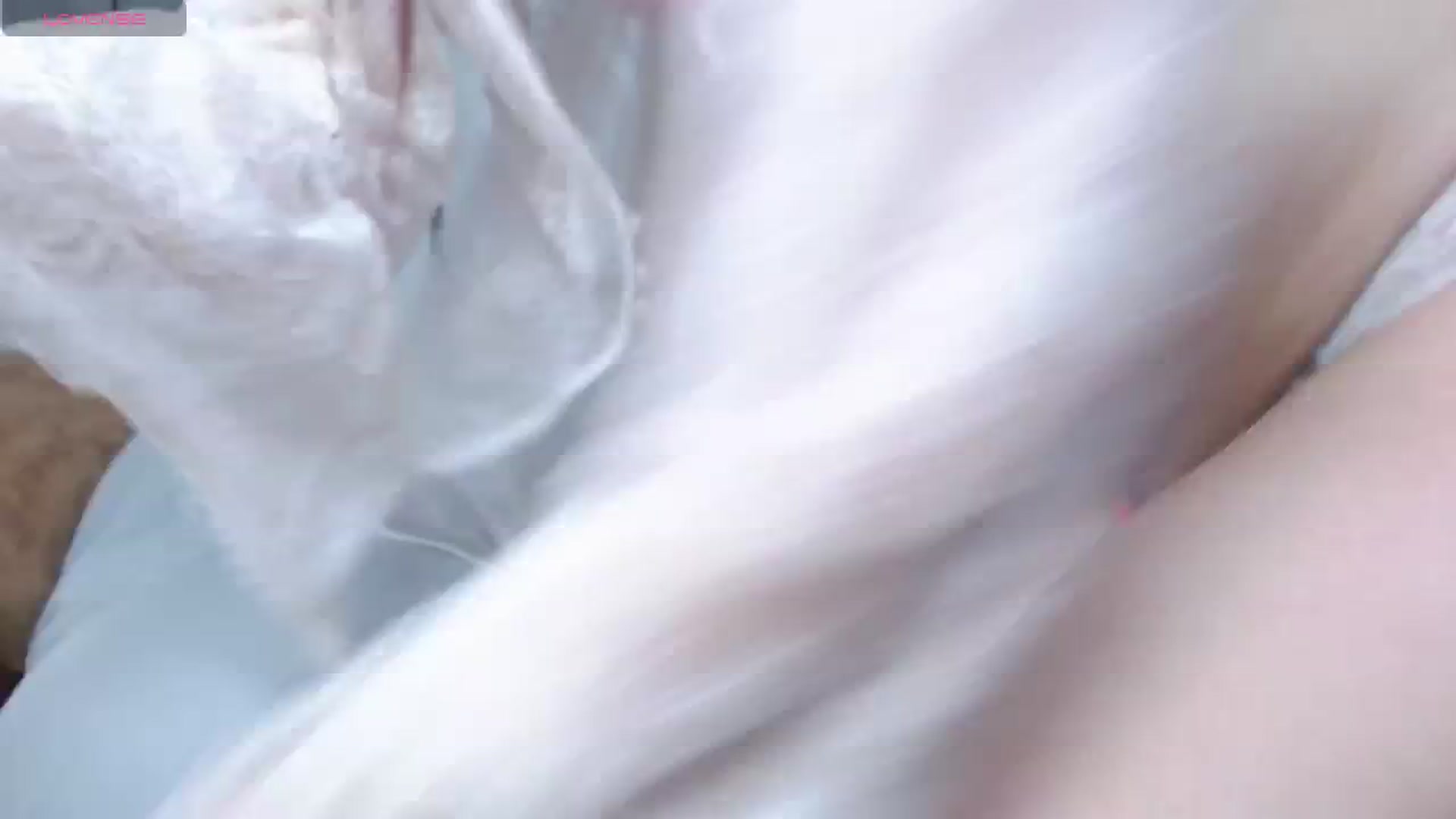 Gallery image thumbnail from Tsu_mu_gi_526's myfreecams stream on, 06/06/2024, 14:07 image 11 of 20