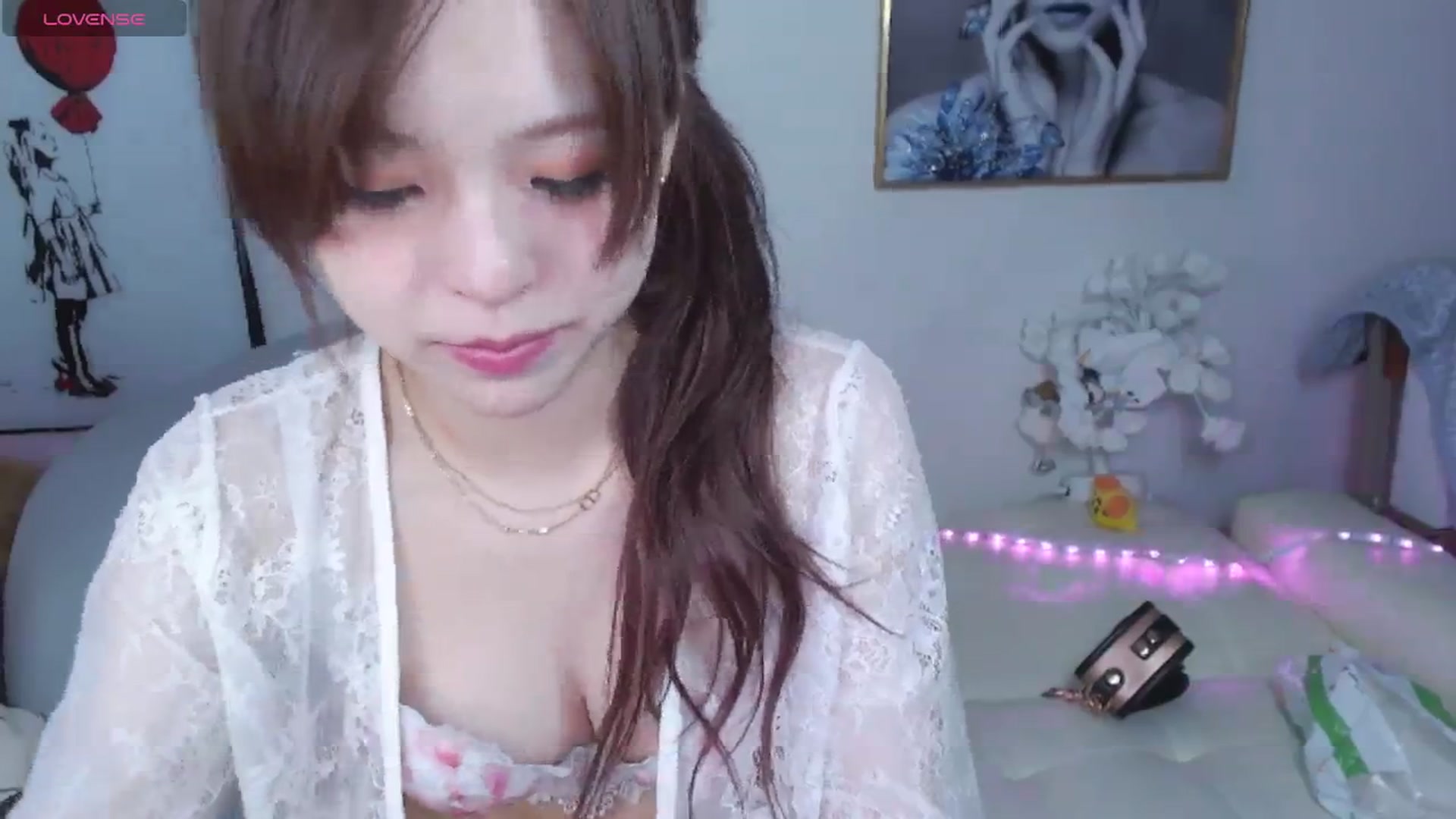 Gallery image thumbnail from Tsu_mu_gi_526's myfreecams stream on, 06/06/2024, 14:54 image 20 of 20