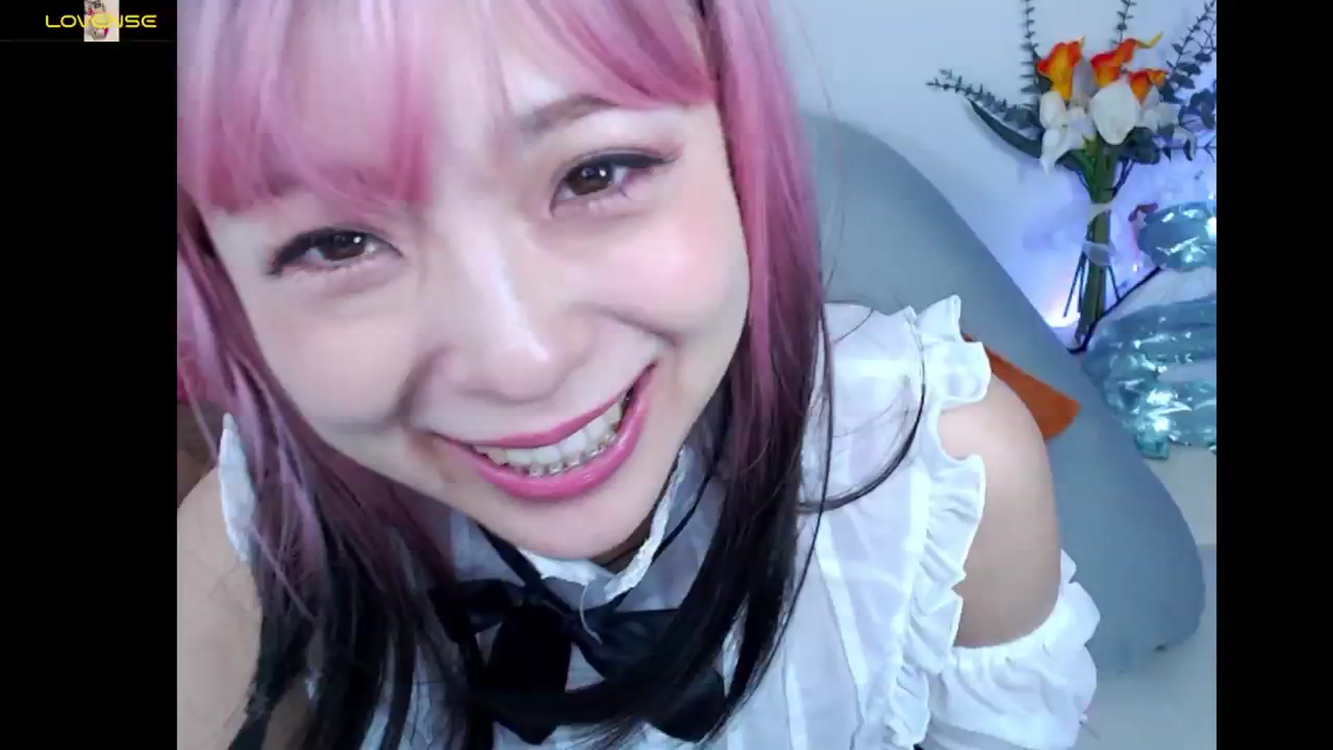 Gallery image thumbnail from Tsu_mu_gi_526's myfreecams stream on, 08/03/2024, 20:18 image 8 of 20