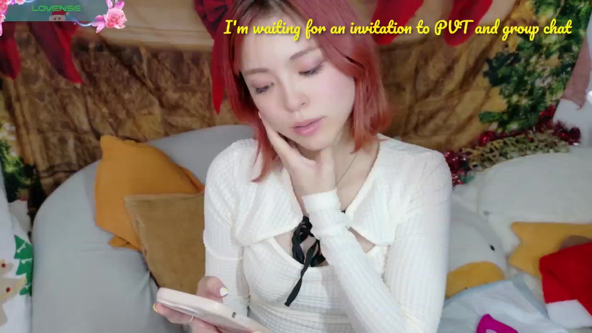 Gallery image thumbnail from Tsu_mu_gi_526's myfreecams stream on, 12/26/2024, 24:33 image 3 of 20