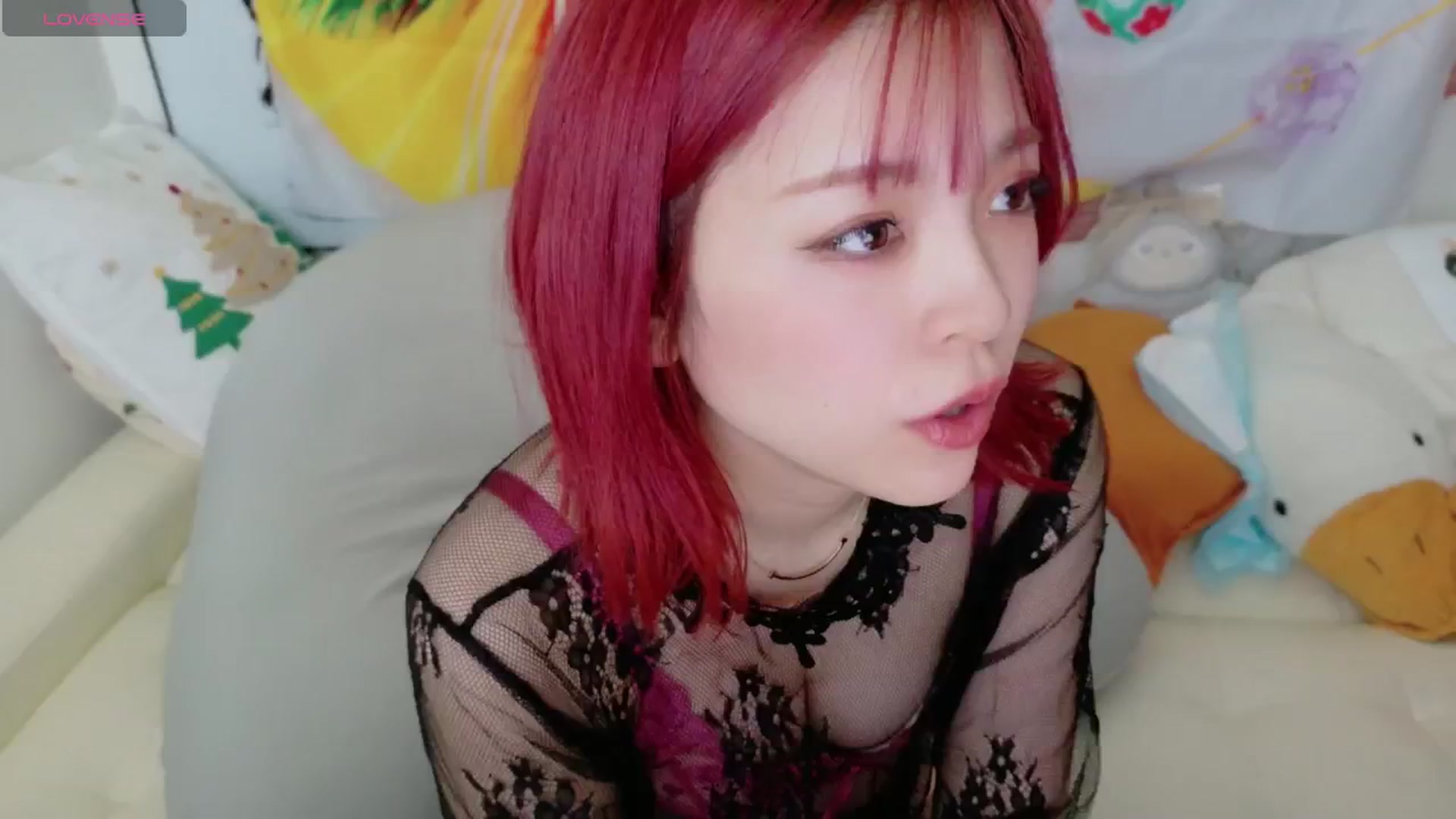 Gallery image thumbnail from Tsu_mu_gi_526's myfreecams stream on, 01/12/2025, 03:54 image 19 of 20