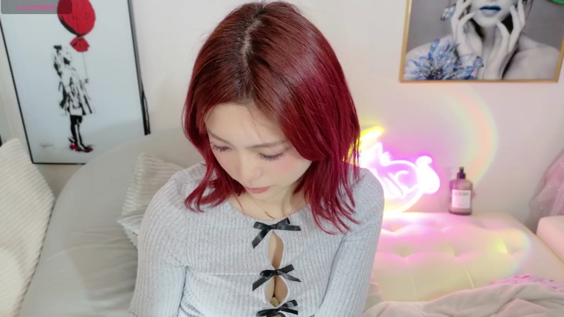 Gallery image thumbnail from Tsu_mu_gi_526's myfreecams stream on, 03/20/2025, 06:06 image 1 of 20