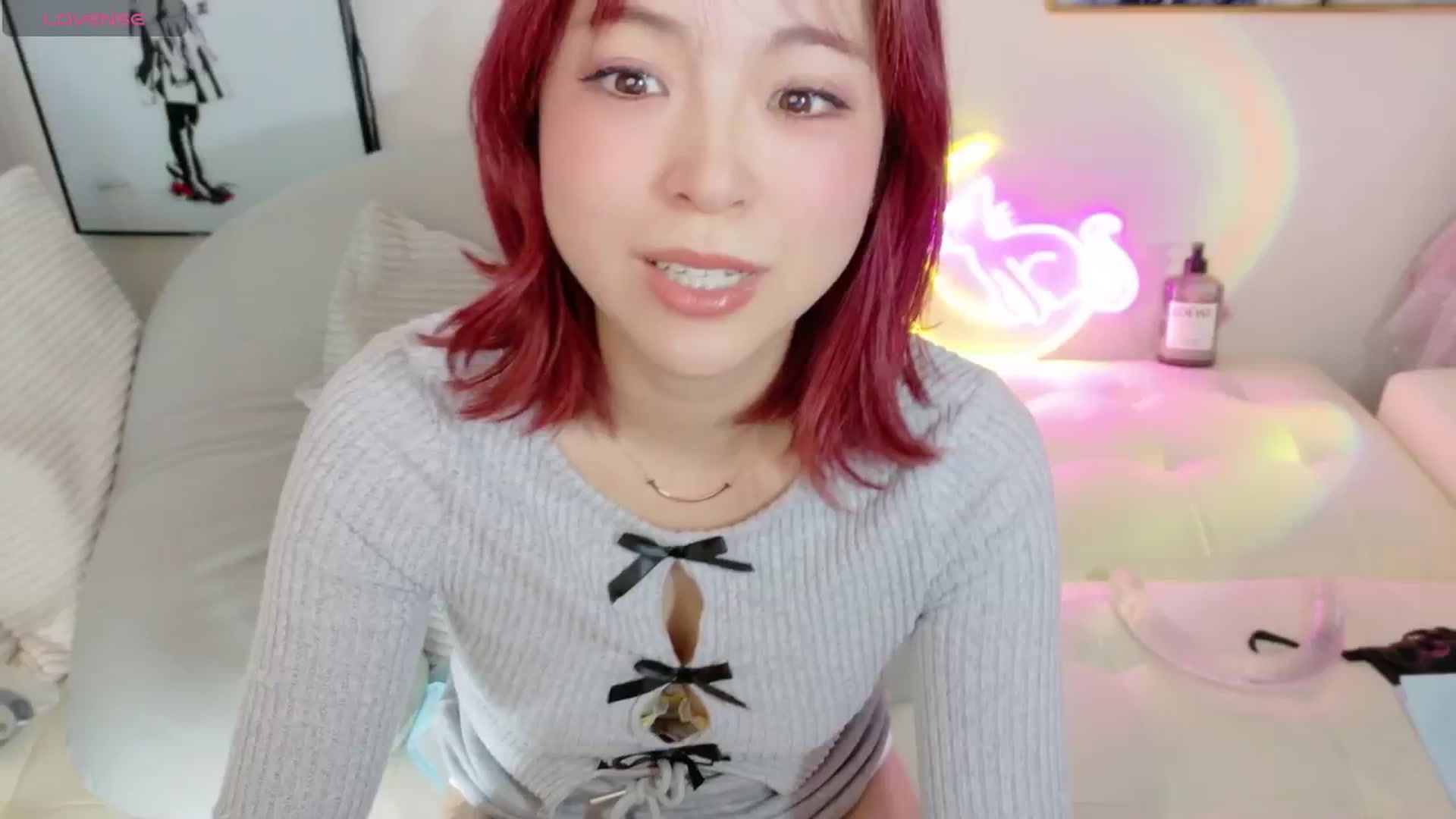 Gallery image thumbnail from Tsu_mu_gi_526's myfreecams stream on, 03/20/2025, 06:06 image 9 of 20