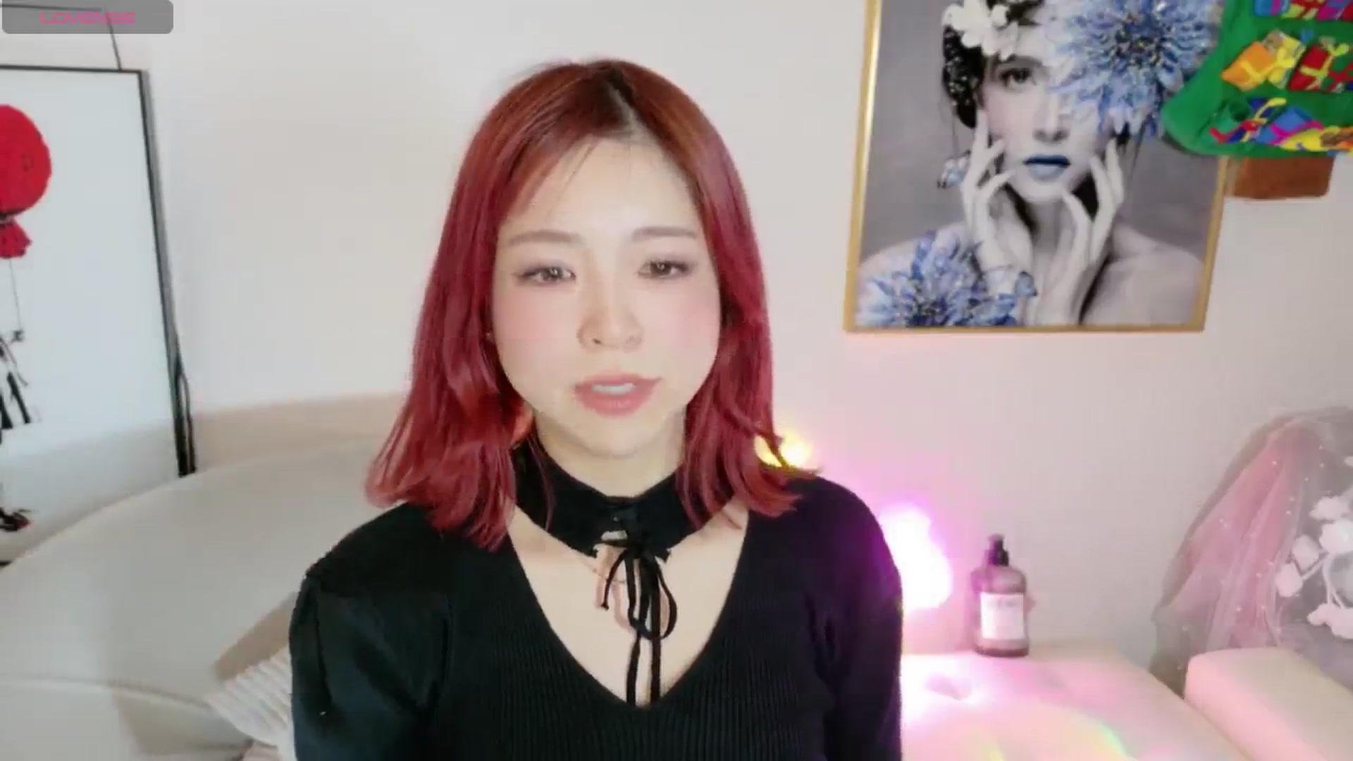 Gallery image thumbnail from Tsu_mu_gi_526's myfreecams stream on, 03/21/2025, 16:32 image 13 of 20