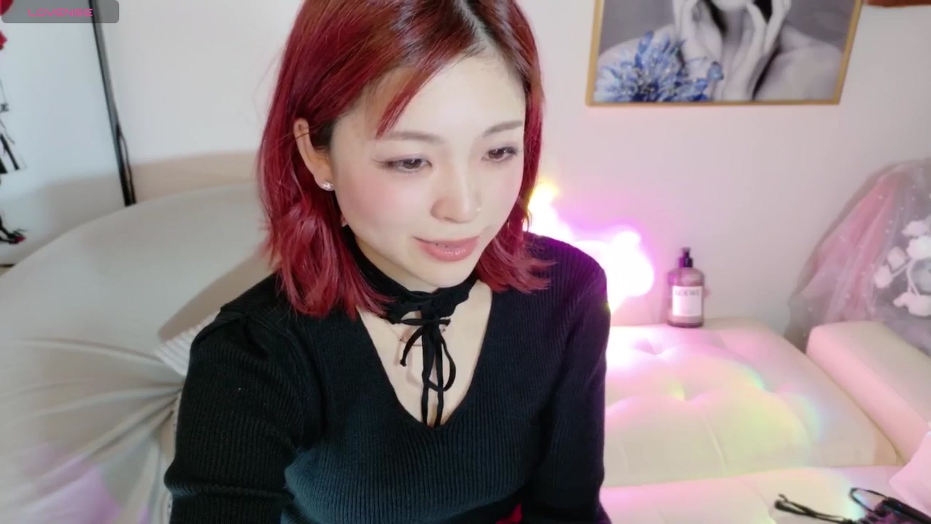Gallery image thumbnail from Tsu_mu_gi_526's myfreecams stream on, 03/21/2025, 16:32 image 19 of 20