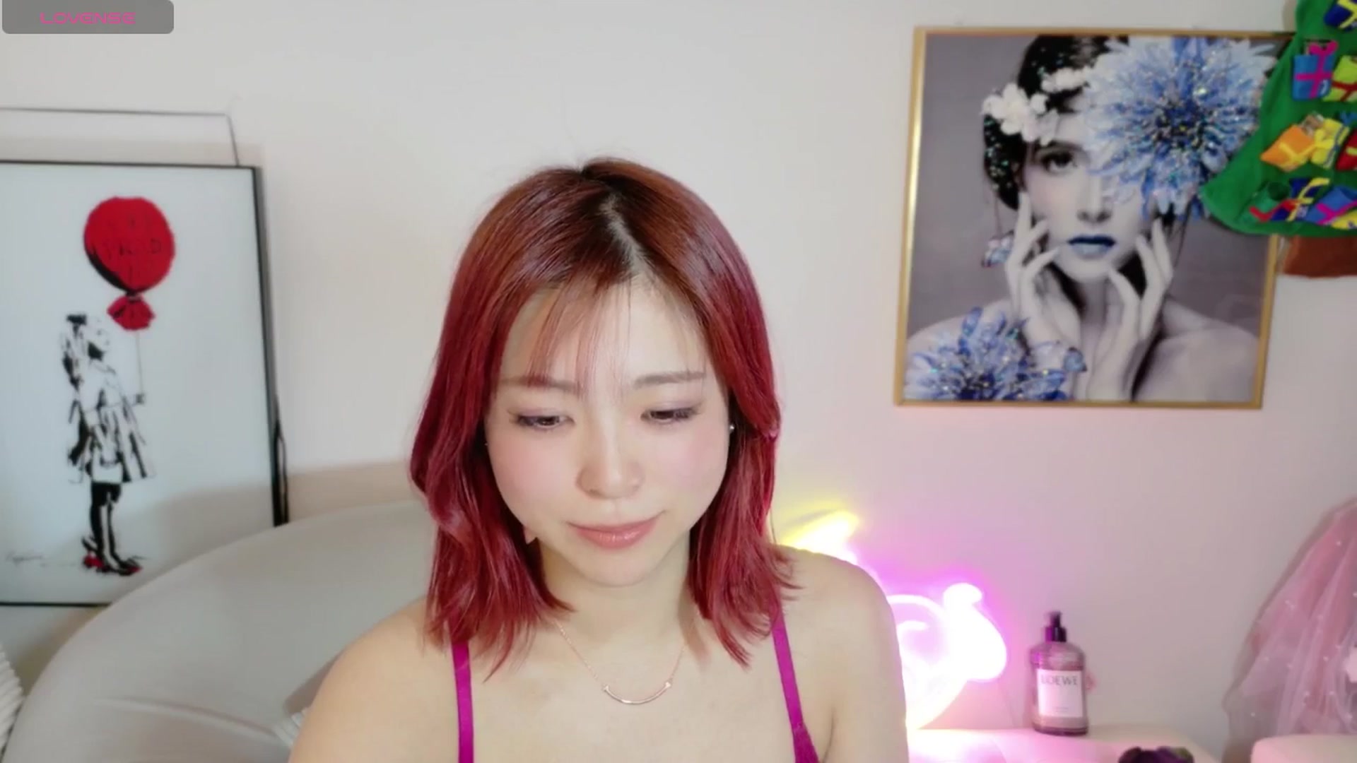 Gallery image thumbnail from Tsu_mu_gi_526's myfreecams stream on, 03/21/2025, 16:32 image 7 of 20