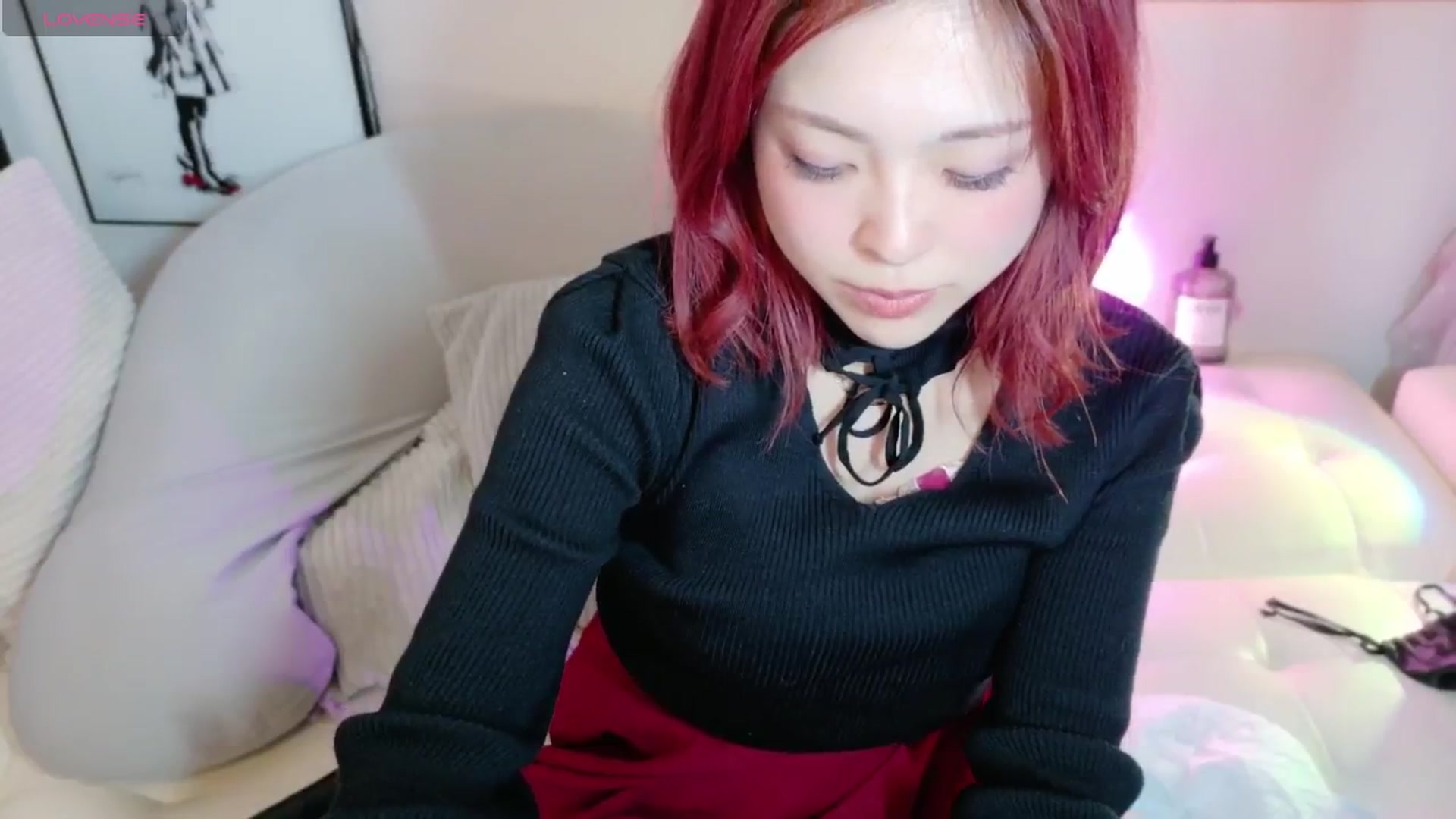 Gallery image thumbnail from Tsu_mu_gi_526's myfreecams stream on, 03/21/2025, 18:42 image 3 of 20