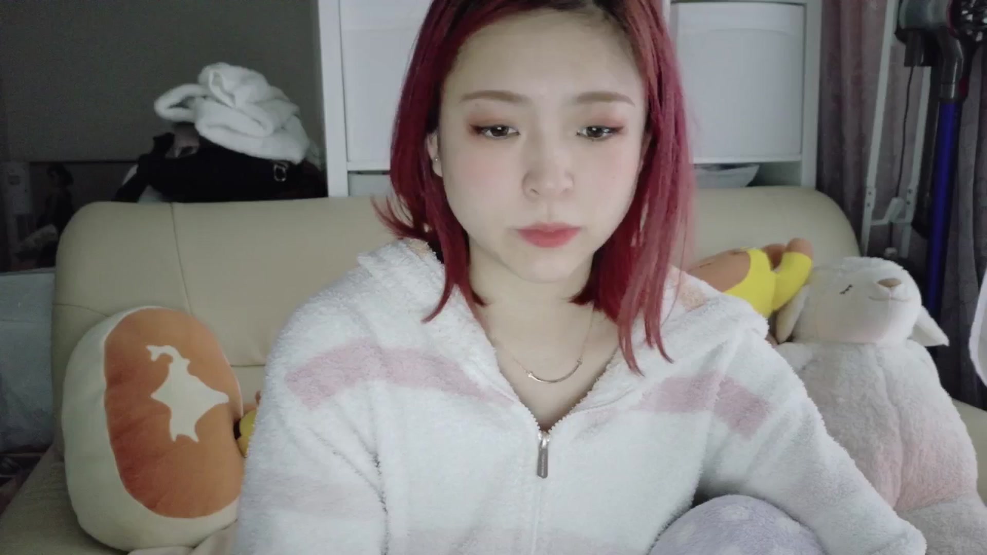 Gallery image thumbnail from Tsu_mu_gi_526's myfreecams stream on, 04/05/2025, 21:06 image 17 of 20