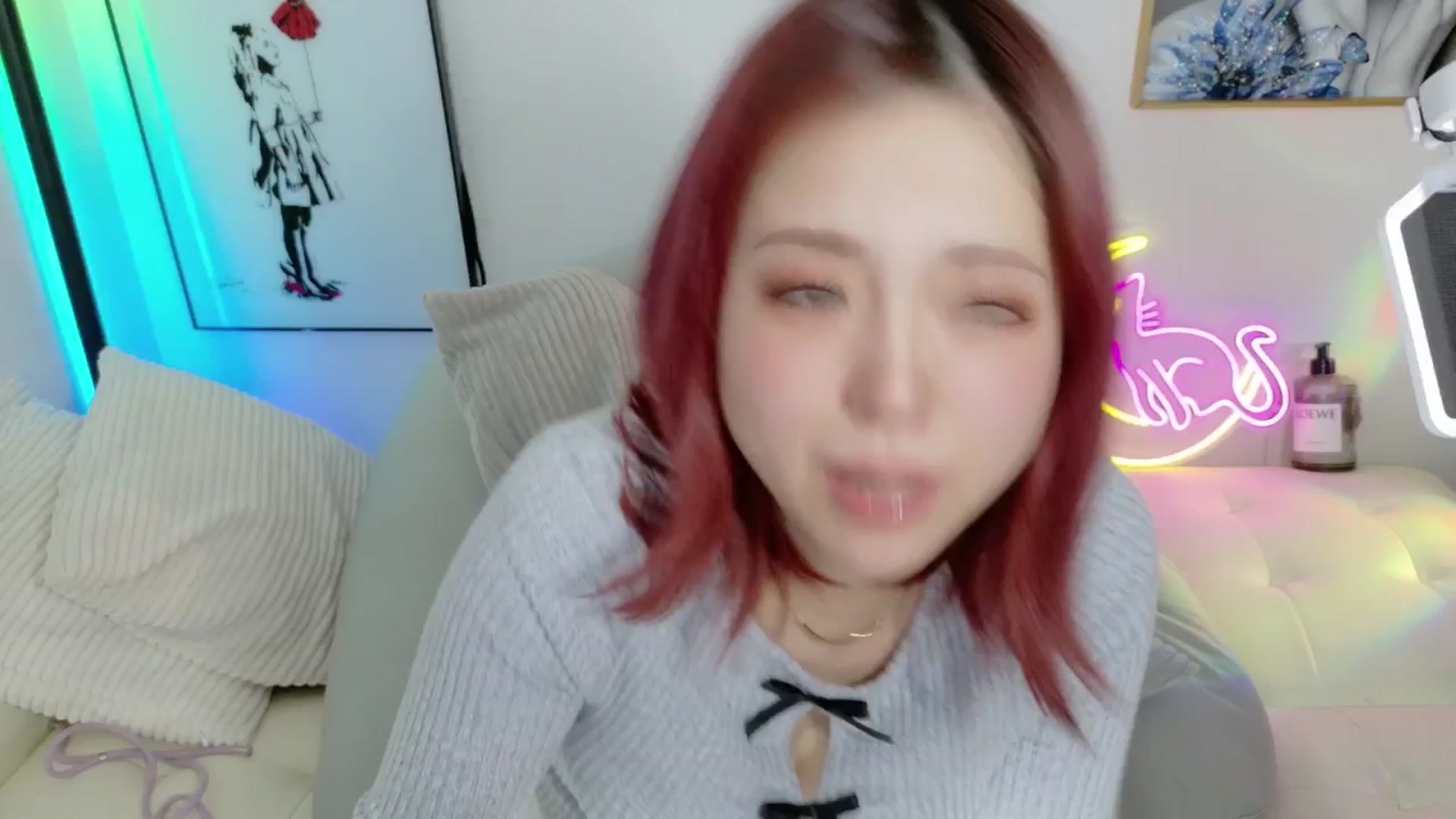 Gallery image thumbnail from Tsu_mu_gi_526's myfreecams stream on, 04/05/2025, 23:15 image 6 of 20