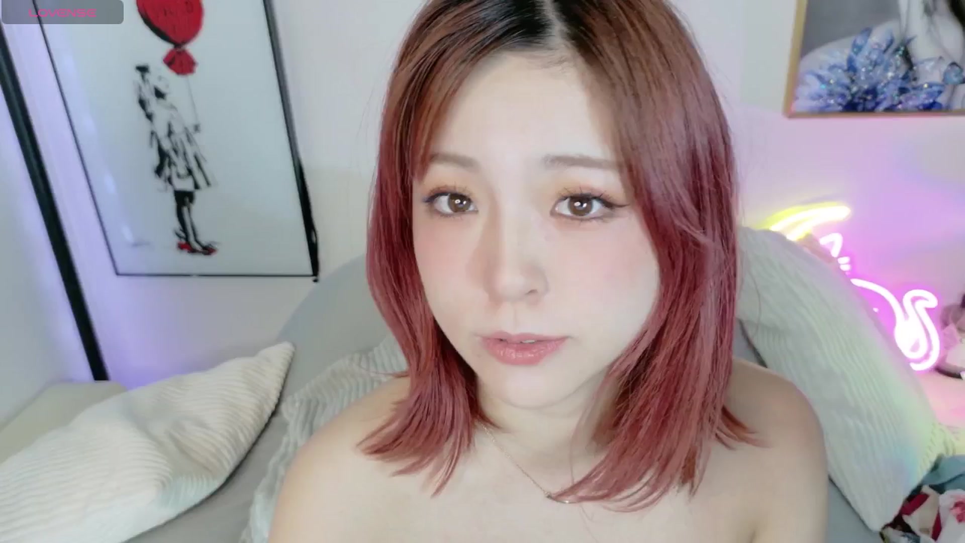 Gallery image thumbnail from Tsu_mu_gi_526's myfreecams stream on, 04/26/2025, 09:30 image 15 of 20