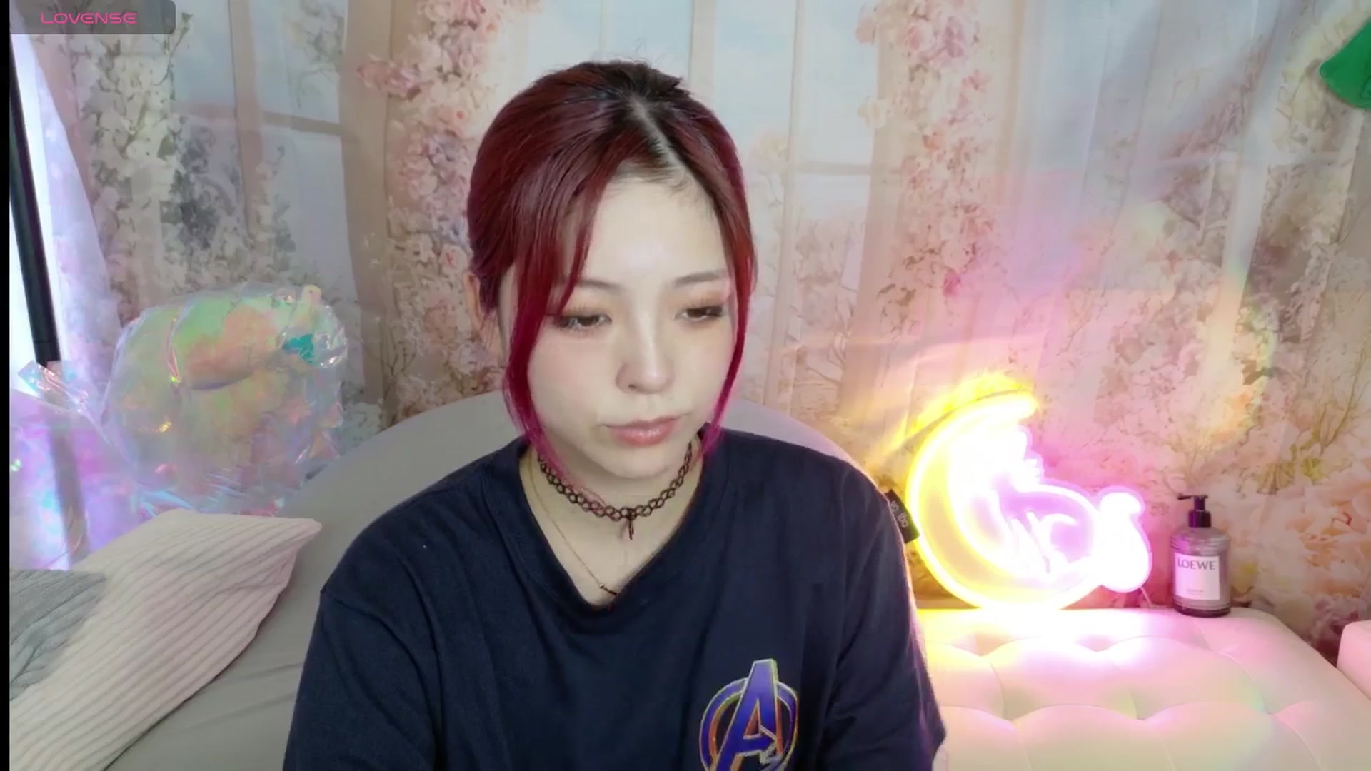 Gallery image thumbnail from Tsu_mu_gi_526's myfreecams stream on, 06/16/2025, 07:23 image 3 of 20
