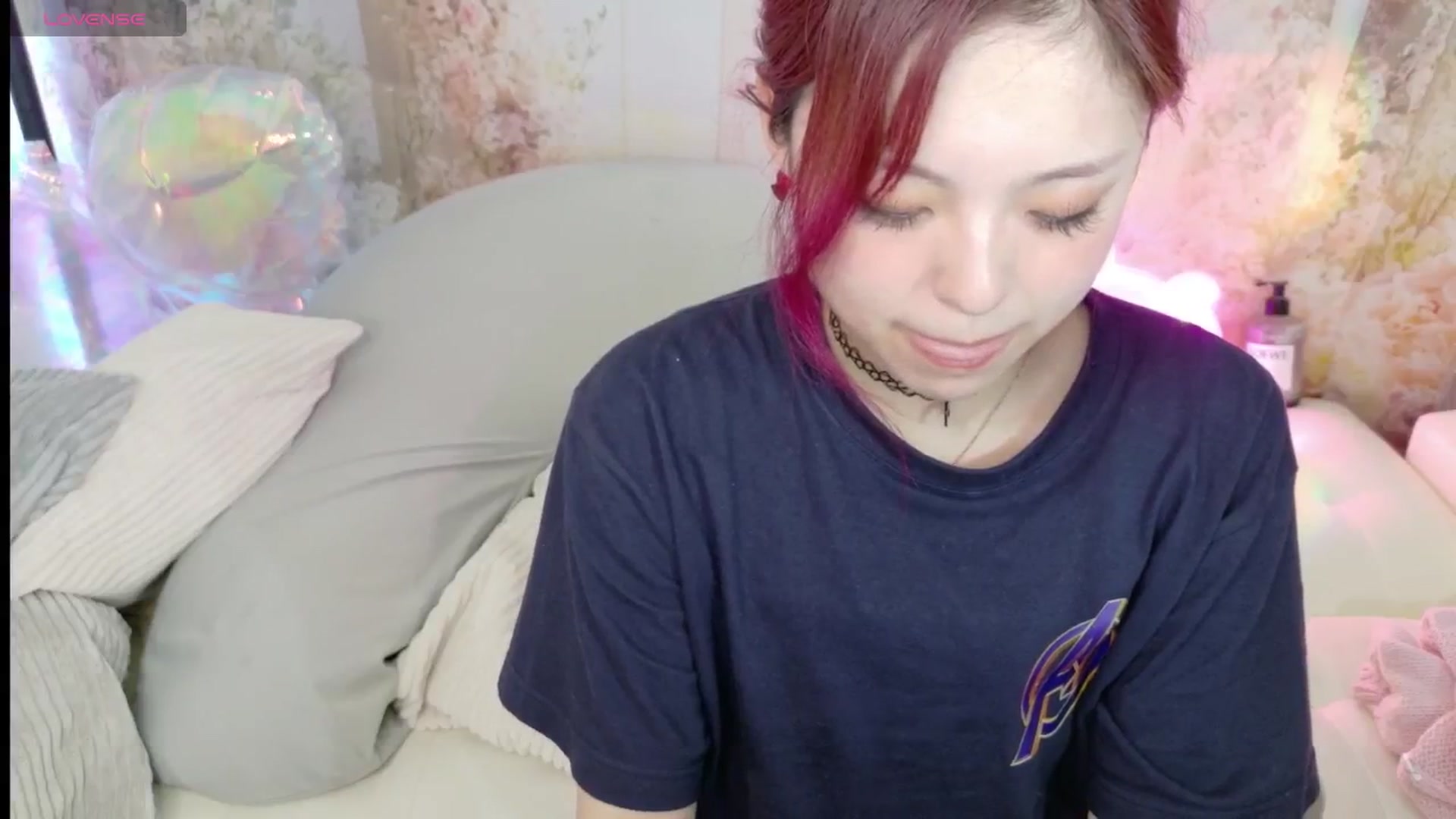 Gallery image thumbnail from Tsu_mu_gi_526's myfreecams stream on, 06/16/2025, 07:23 image 15 of 20