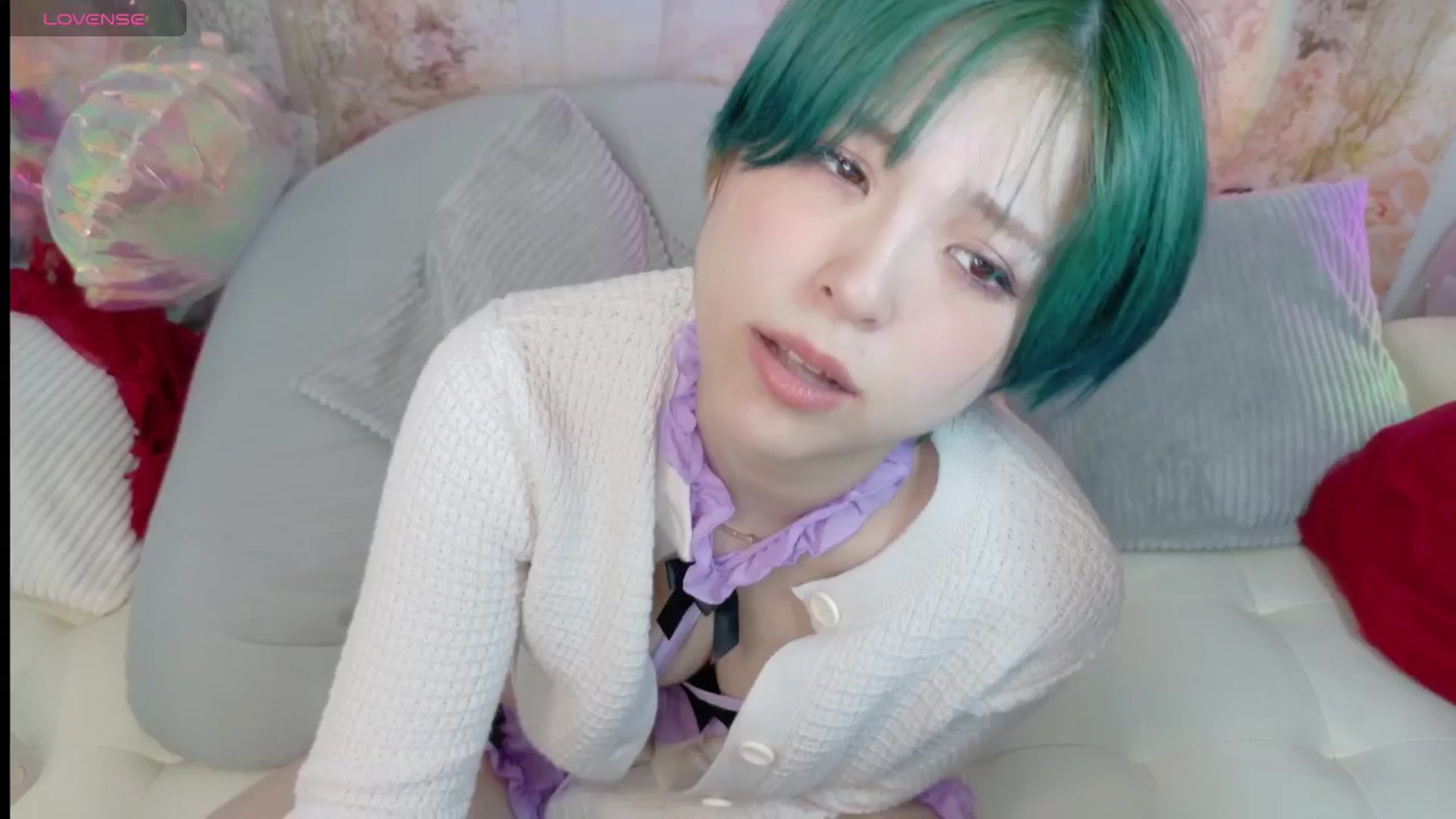 Gallery image thumbnail from Tsu_mu_gi_526's myfreecams stream on, 07/04/2025, 23:29 image 11 of 20