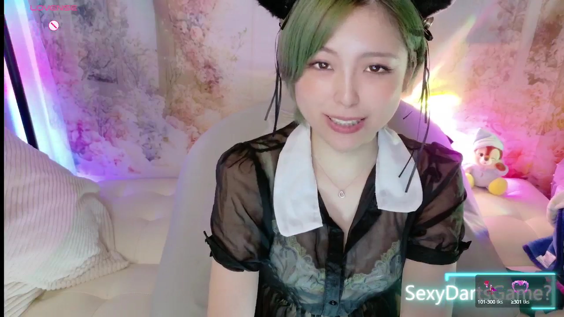 Gallery image thumbnail from Tsu_mu_gi_526's myfreecams stream on, 08/22/2025, 09:52 image 19 of 20