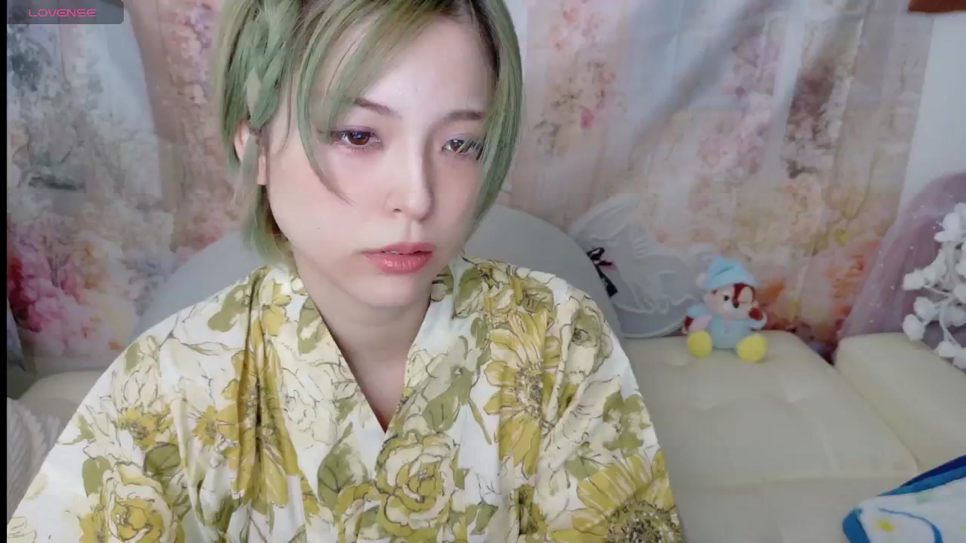 Gallery image thumbnail from Tsu_mu_gi_526's myfreecams stream on, 09/02/2025, 06:09 image 19 of 20