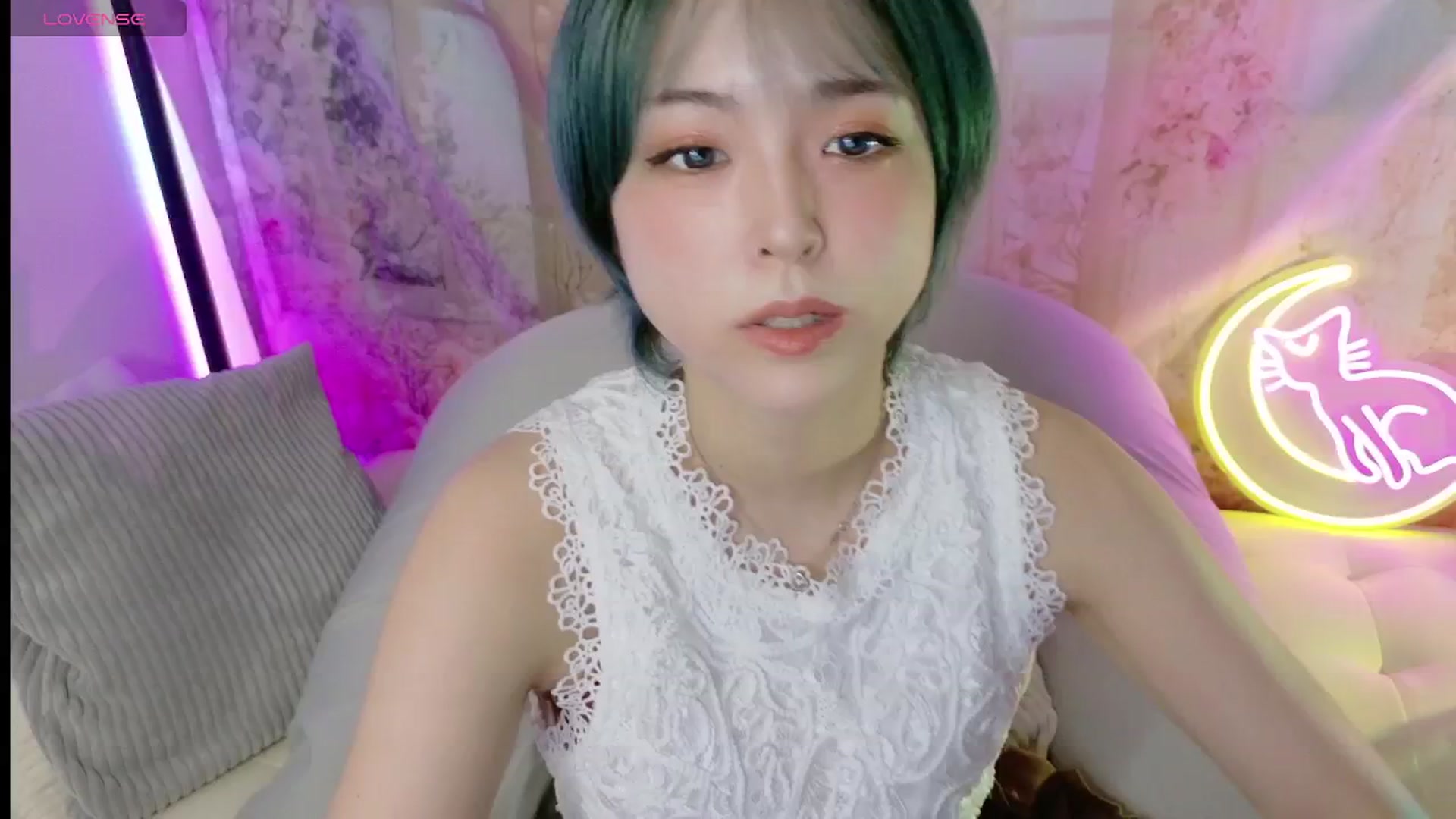 Gallery image thumbnail from Tsu_mu_gi_526's myfreecams stream on, 09/21/2025, 07:49 image 1 of 20