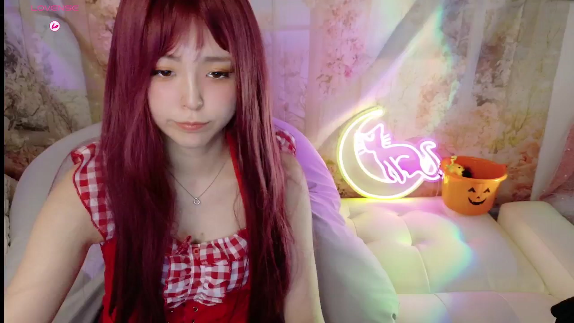 Gallery image thumbnail from Tsu_mu_gi_526's myfreecams stream on, 09/29/2025, 09:41 image 2 of 20