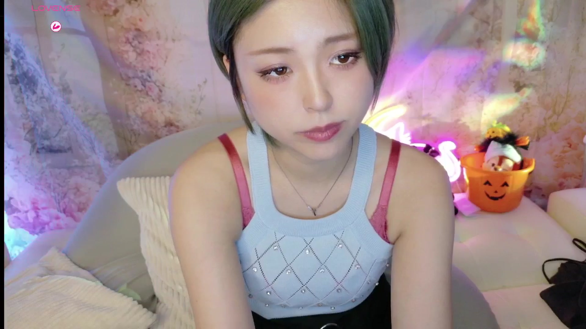 Gallery image thumbnail from Tsu_mu_gi_526's myfreecams stream on, 10/09/2025, 16:50 image 5 of 20