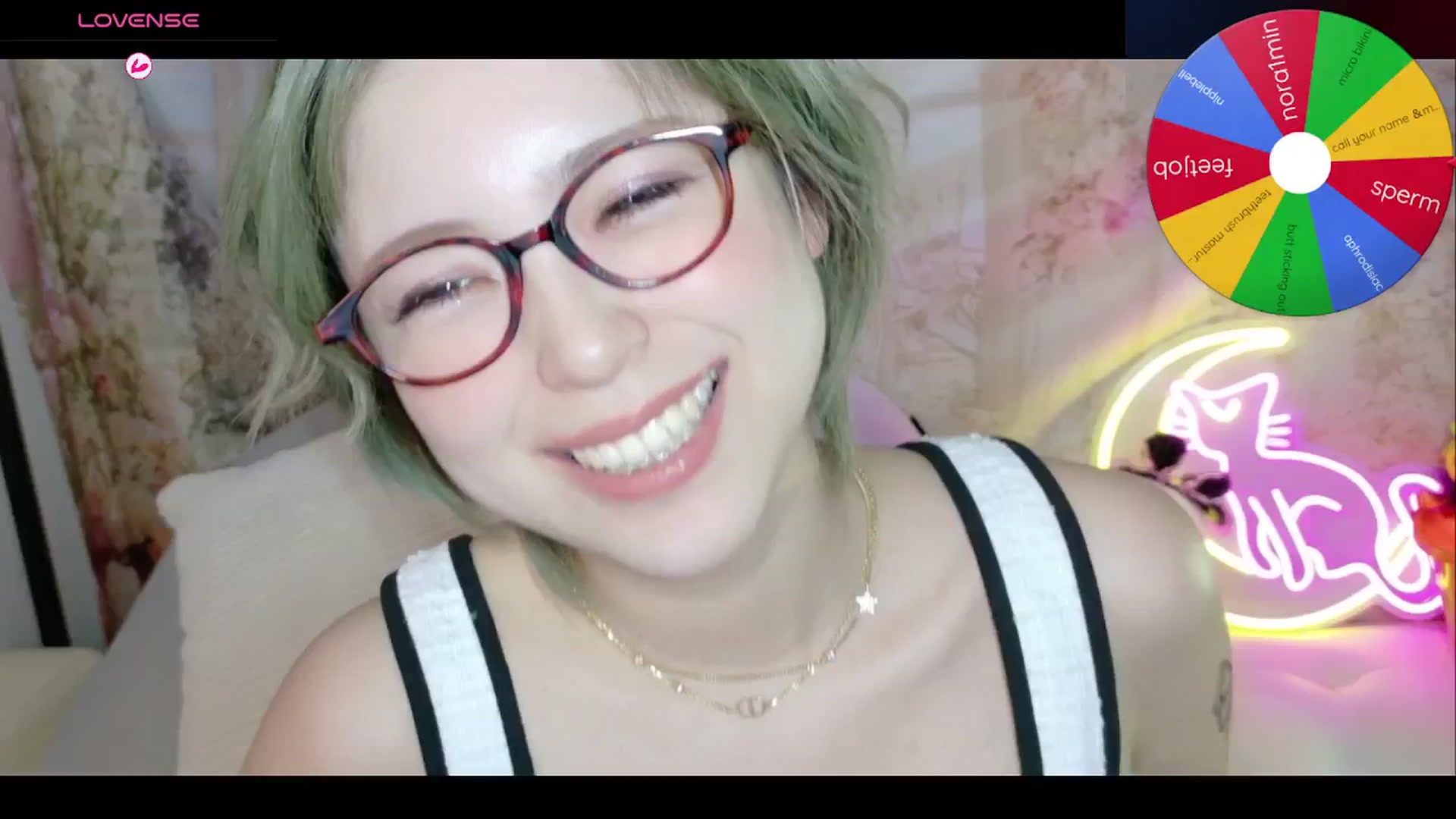 Gallery image thumbnail from Tsu_mu_gi_526's myfreecams stream on, 10/20/2025, 10:54 image 18 of 20