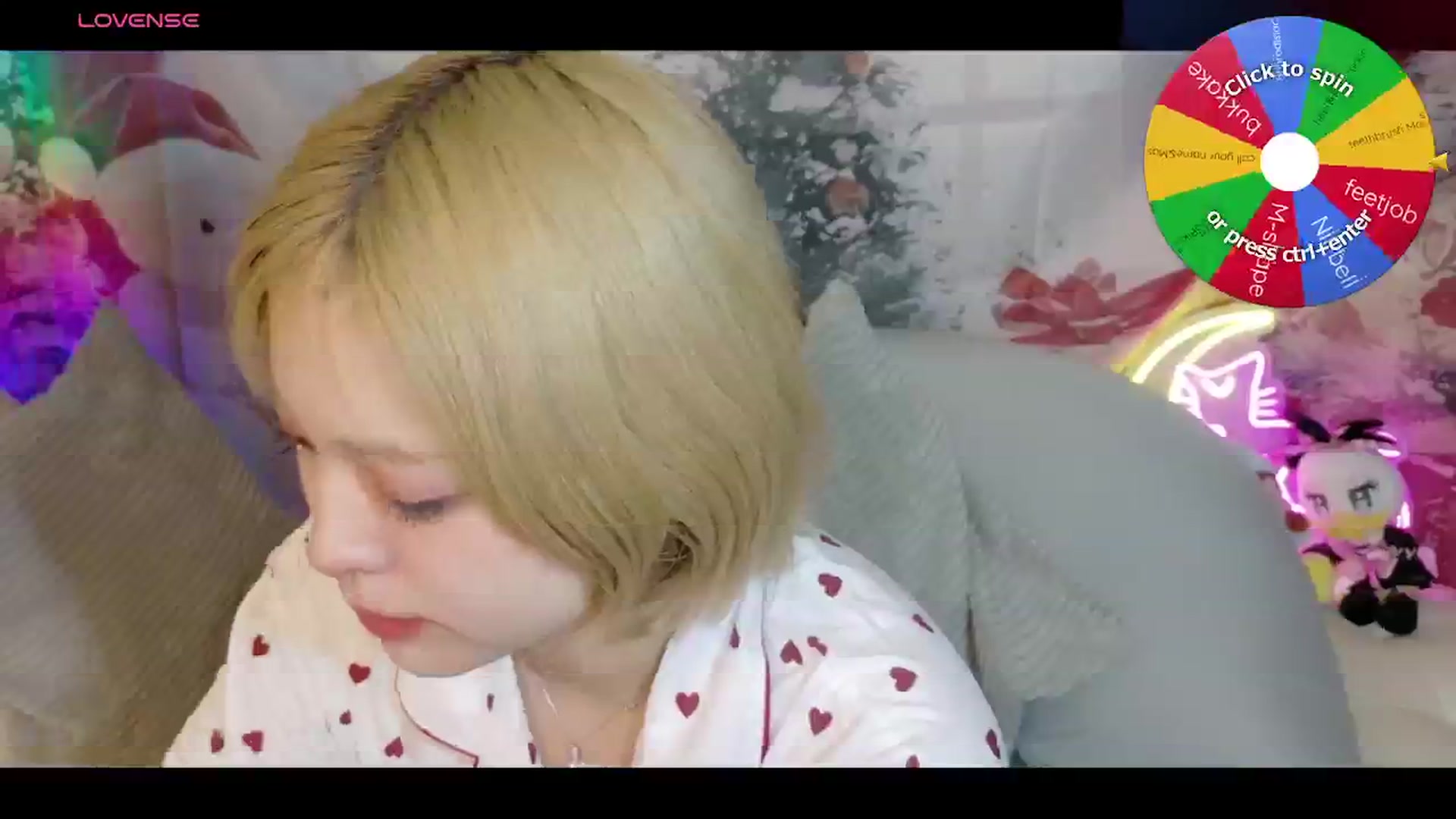 Gallery image thumbnail from Tsu_mu_gi_526's myfreecams stream on, 11/22/2025, 19:50 image 7 of 20