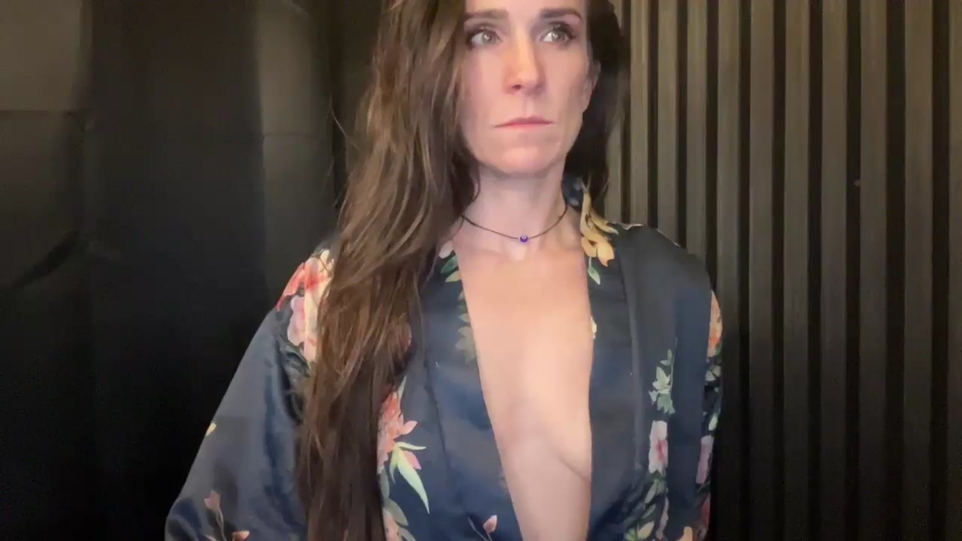 Gallery image thumbnail from TteaseMeTina's myfreecams stream on, 09/09/2025, 13:17 image 3 of 20