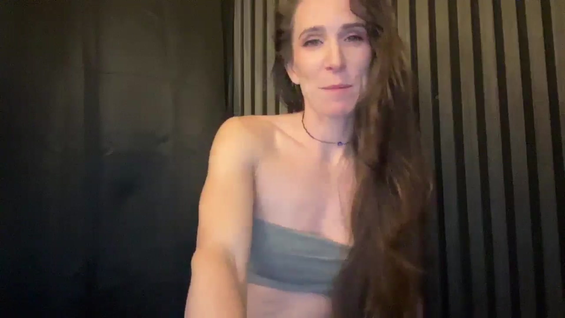 Gallery image thumbnail from TteaseMeTina's myfreecams stream on, 09/13/2025, 20:01 image 3 of 20