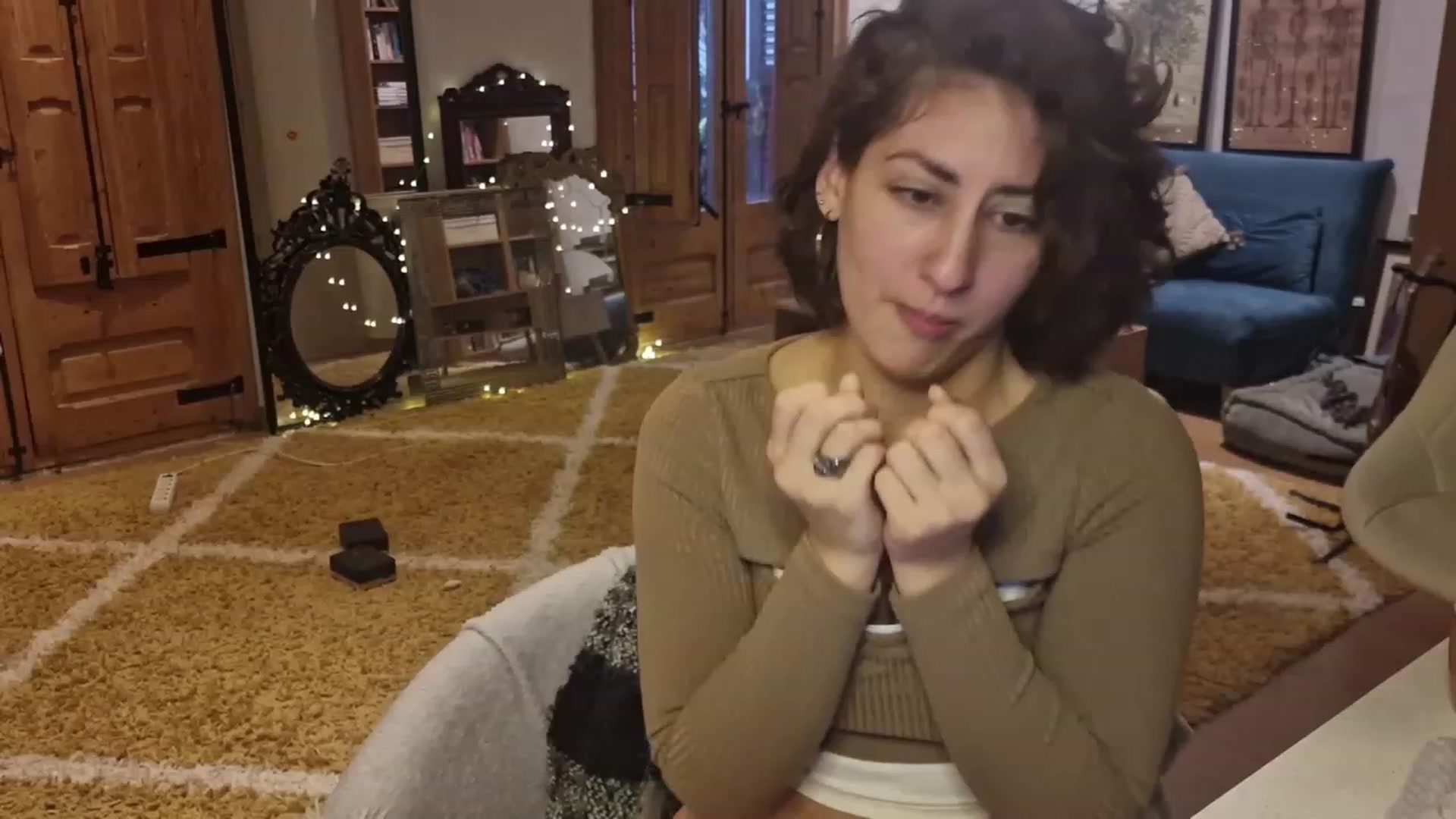 Gallery image thumbnail from TulaLulaVida's myfreecams stream on, 01/10/2024, 17:11 image 3 of 20
