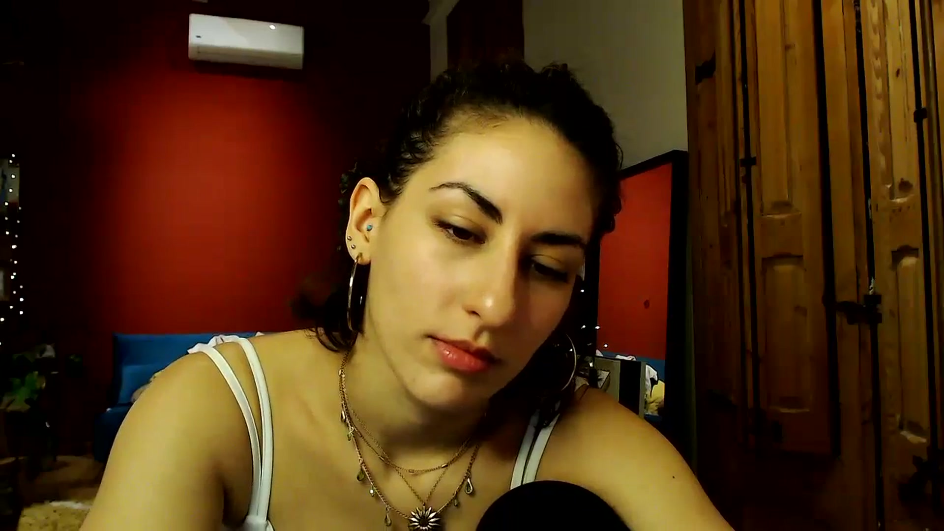 Gallery image thumbnail from TulaLulaVida's myfreecams stream on, 02/28/2024, 21:10 image 9 of 20
