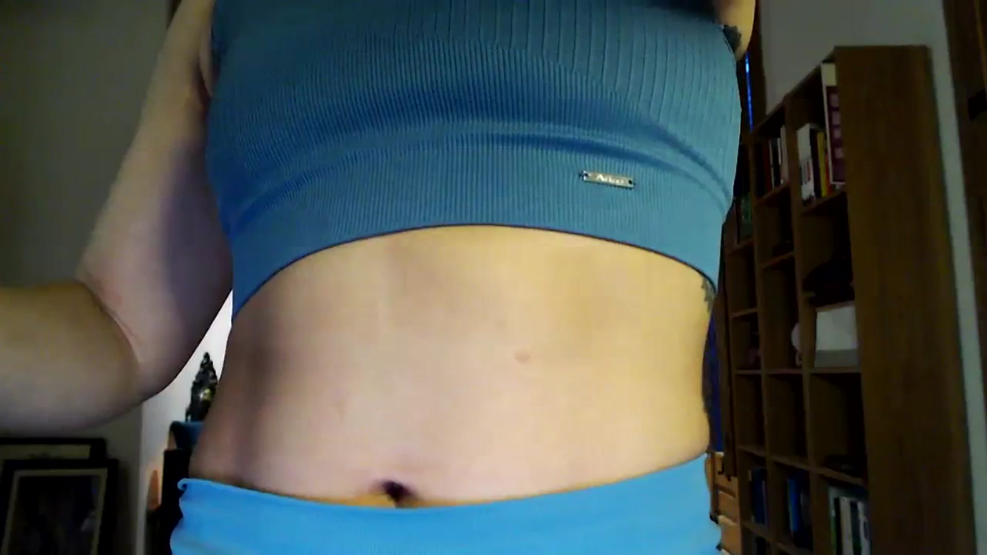 Gallery image thumbnail from TulaLulaVida's myfreecams stream on, 03/30/2024, 18:22 image 10 of 20