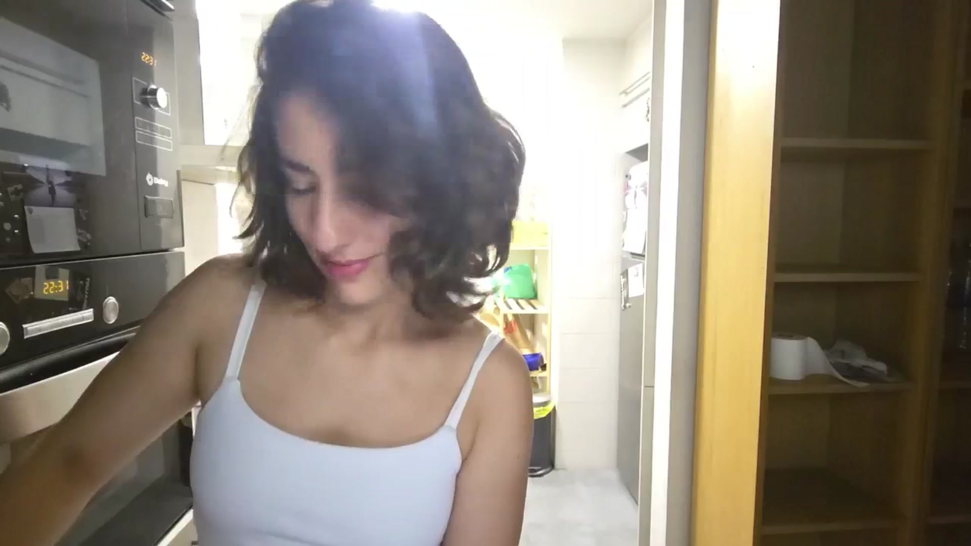 Gallery image thumbnail from TulaLulaVida's myfreecams stream on, 07/10/2024, 20:39 image 16 of 20